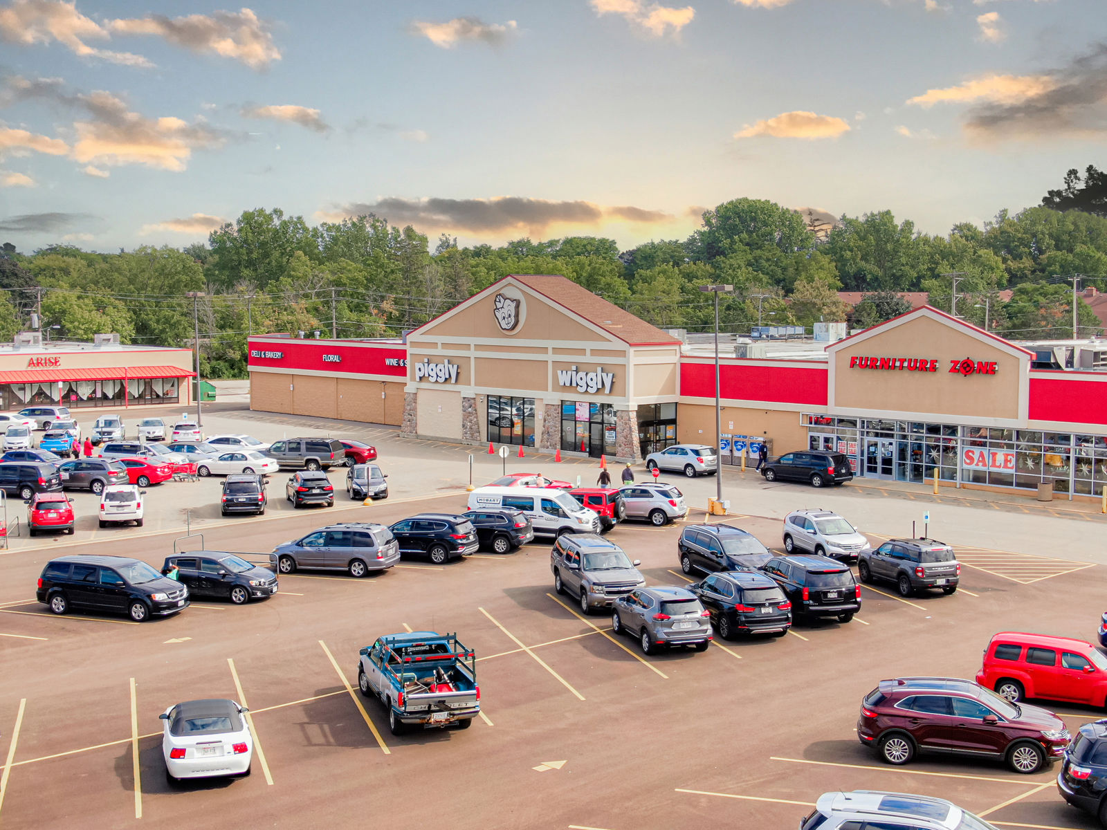 4011-4105 Durand Ave Racine, Wi 53405-06