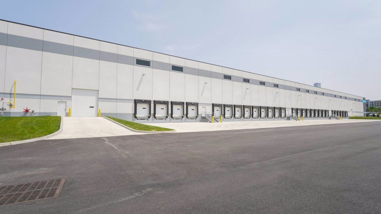 Bldg+2+-+Exterior+22