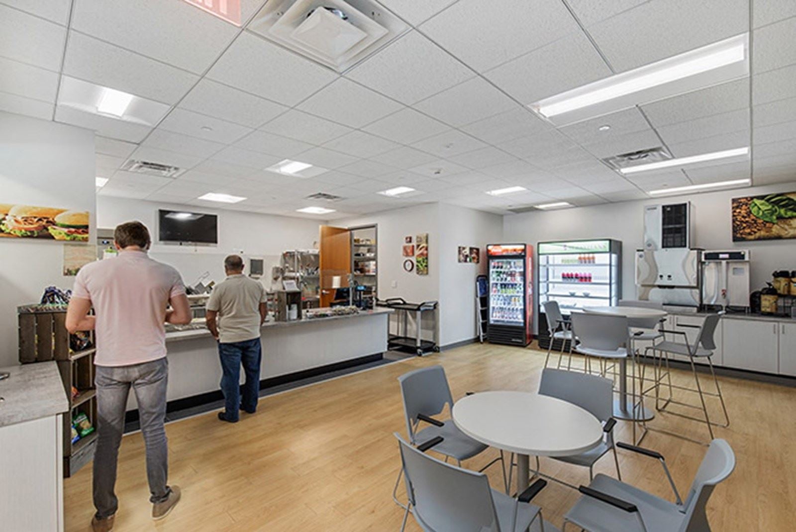 400 Capital Blvd_Cafe