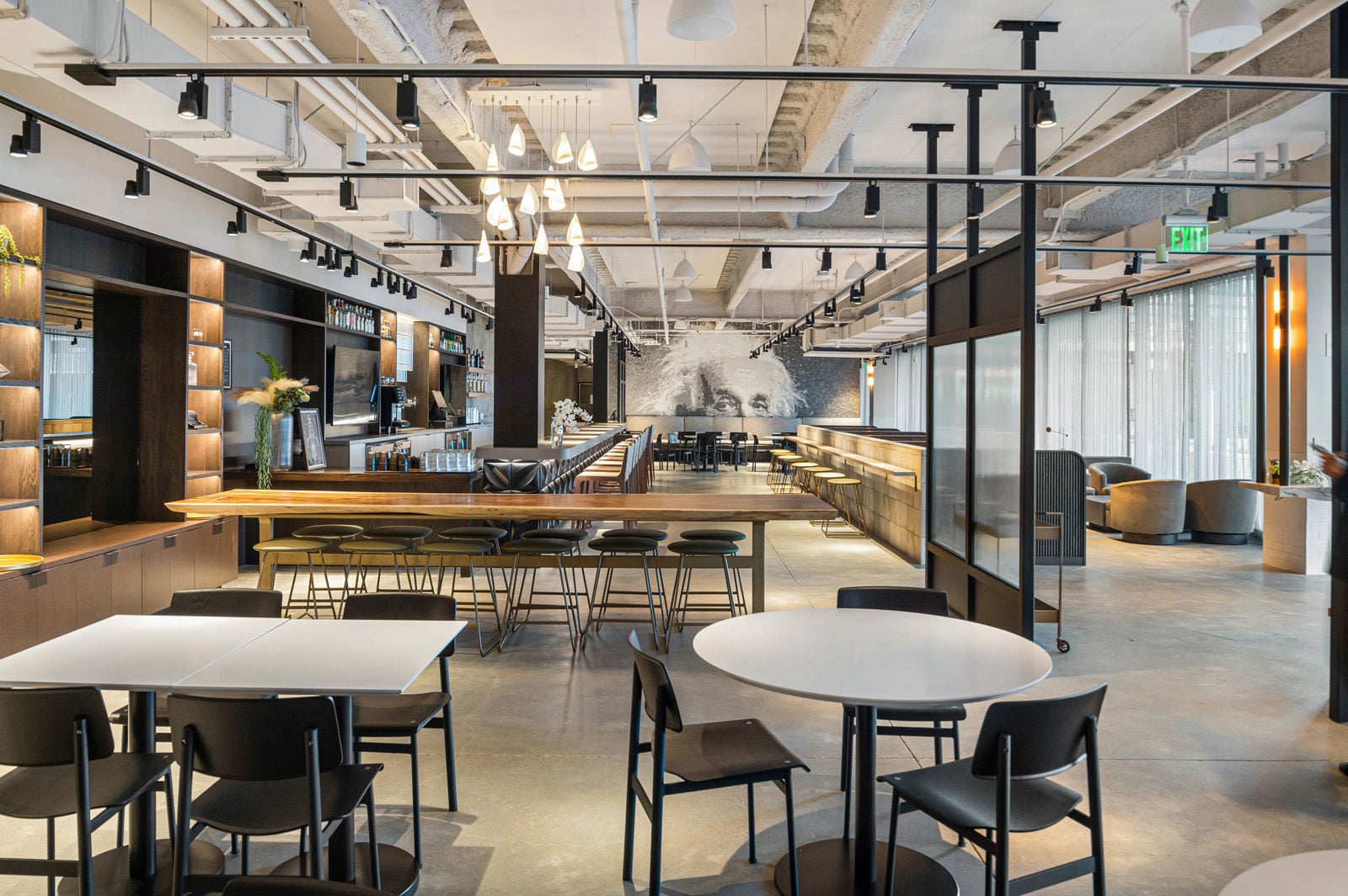 655c4800d6bfdf04faebc4fd_ChicoMarx