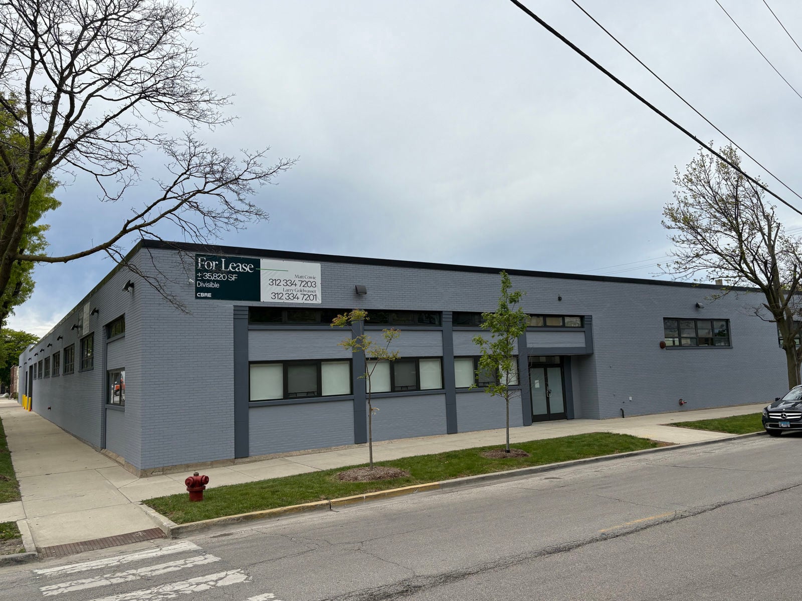 238 North Oakley Boulevard - Image 2