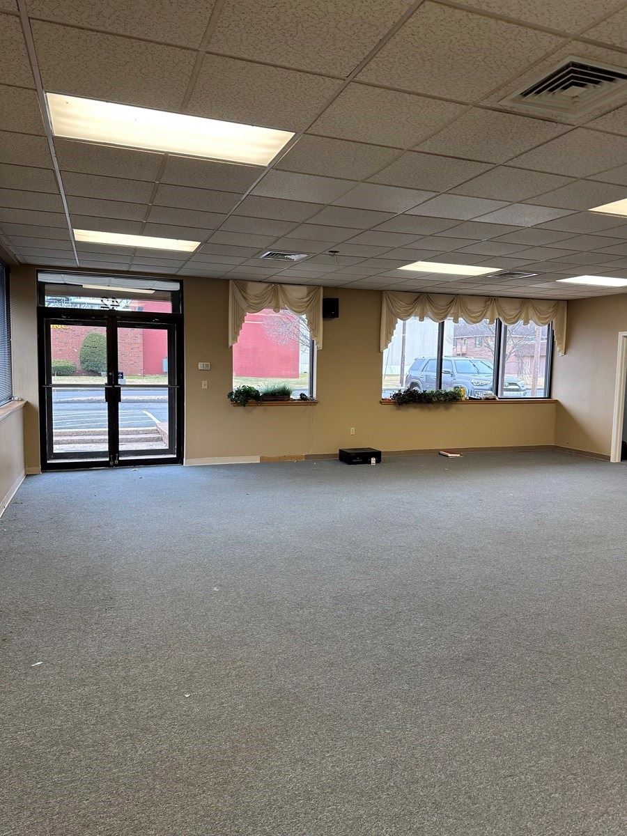 42 Myron St_inside pic 2