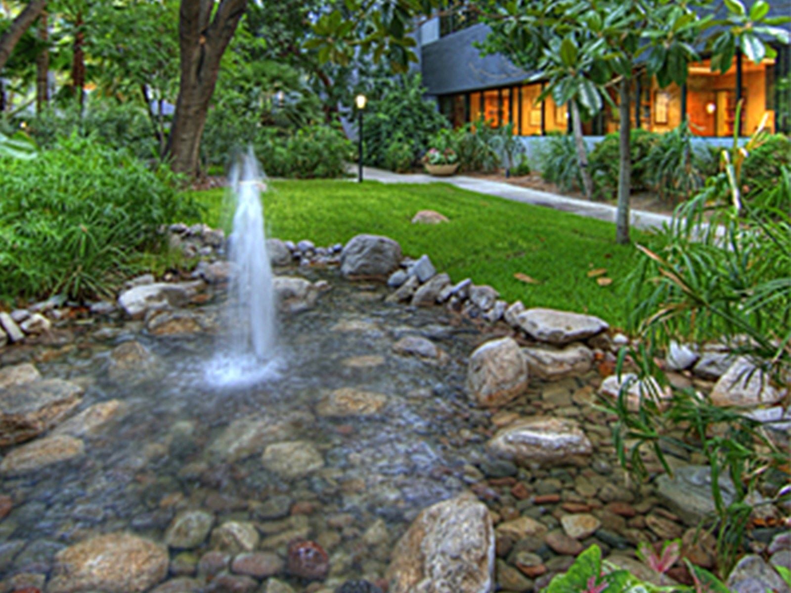 Oracle at the River - Exter2