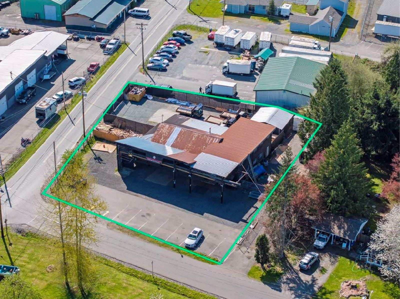 2720 Aerial 1 Outline