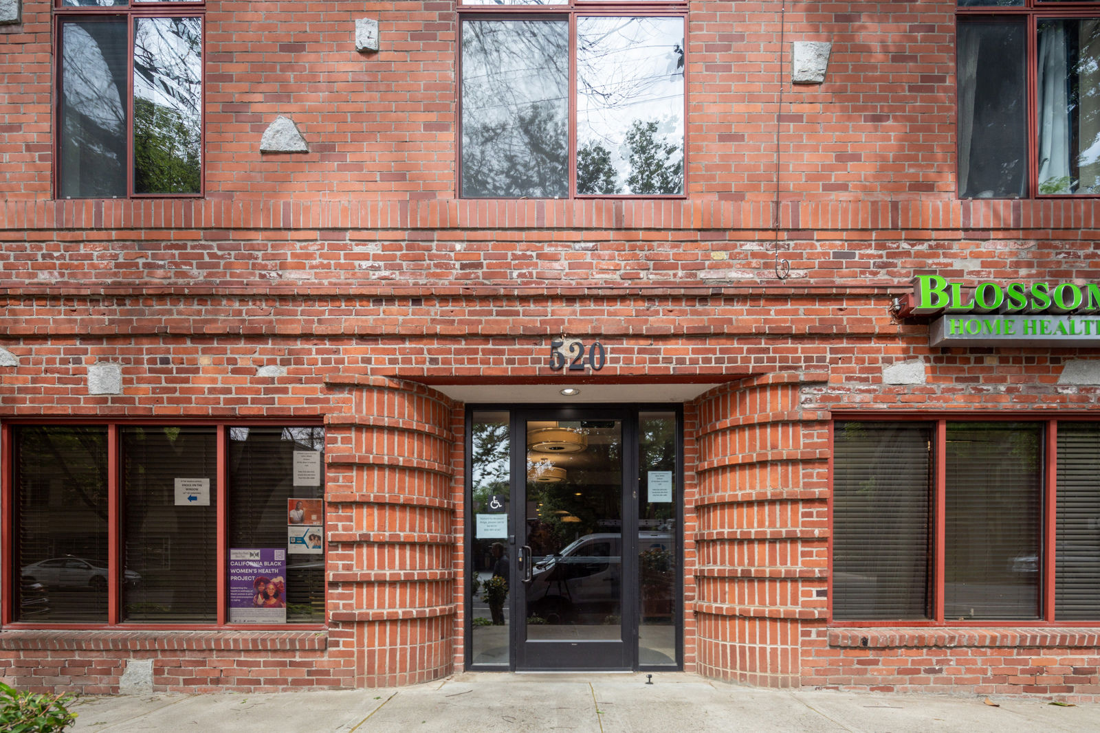 Exterior__5D40081-HDR-Pano