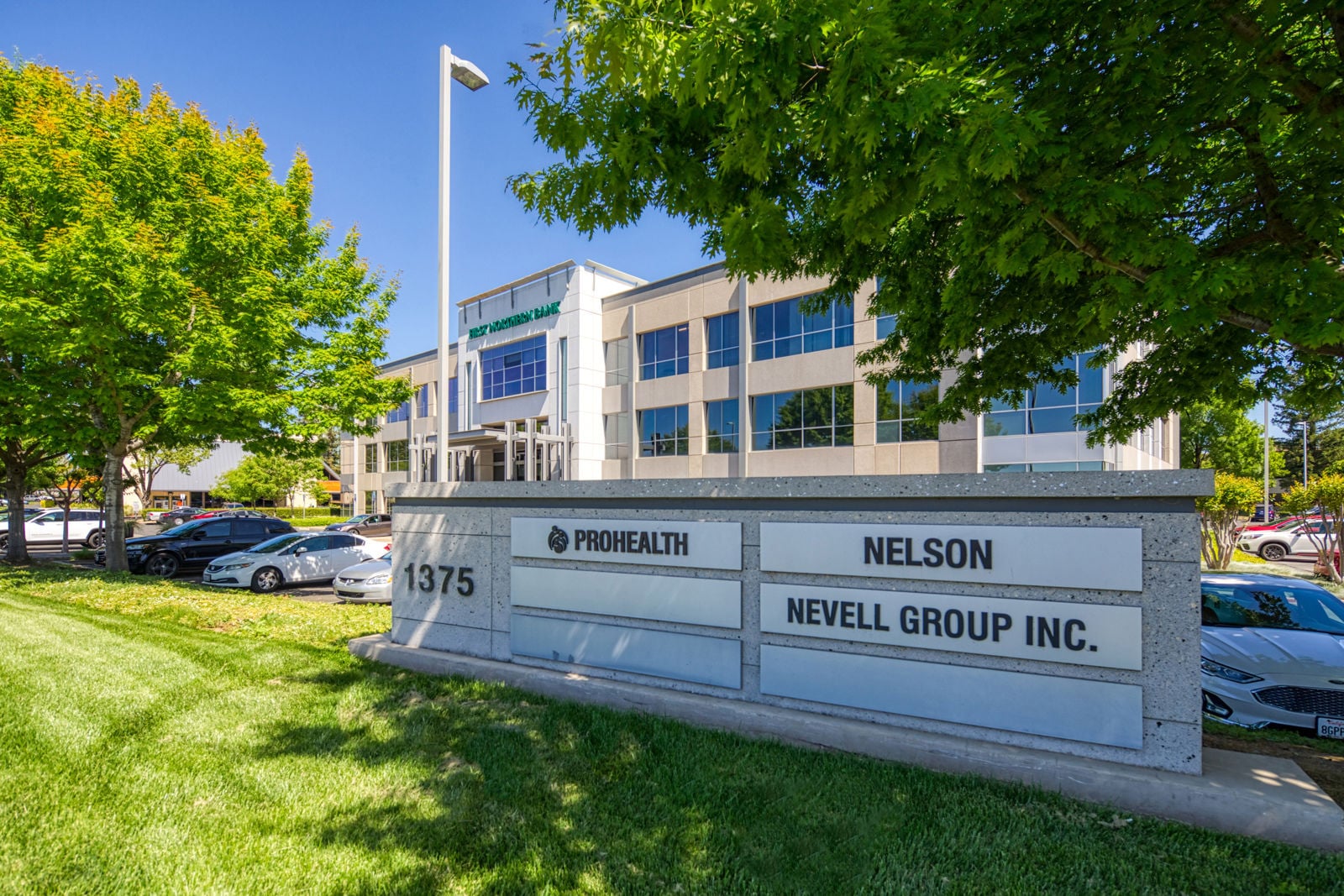 Exterior_5D44530_HDR