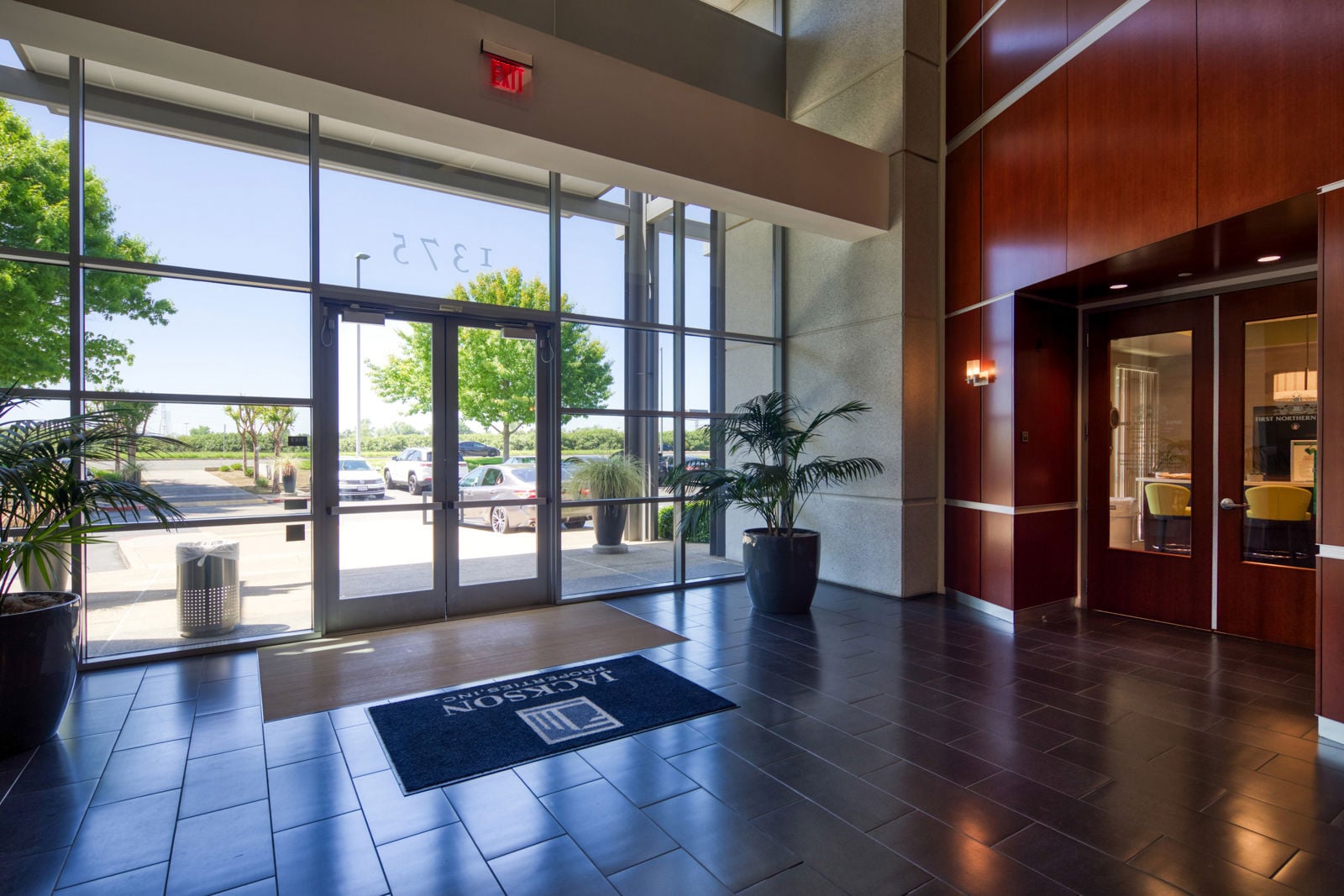 Interior_5D45165_HDR