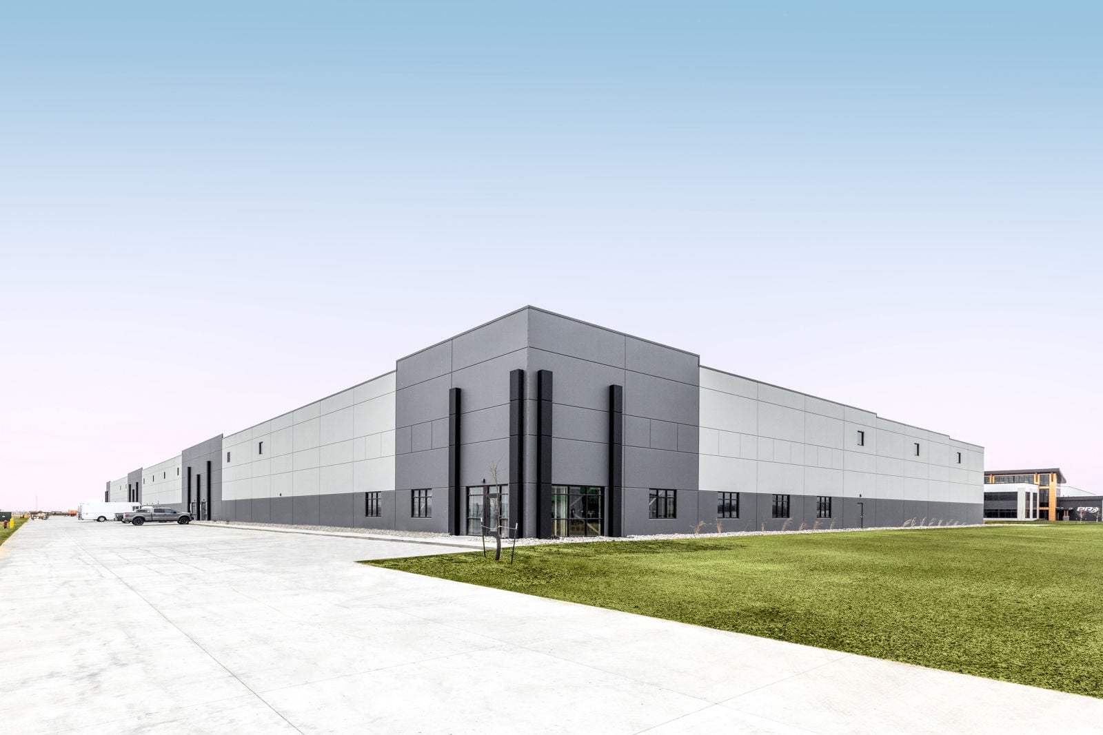 Variant5:6 Cover_7947