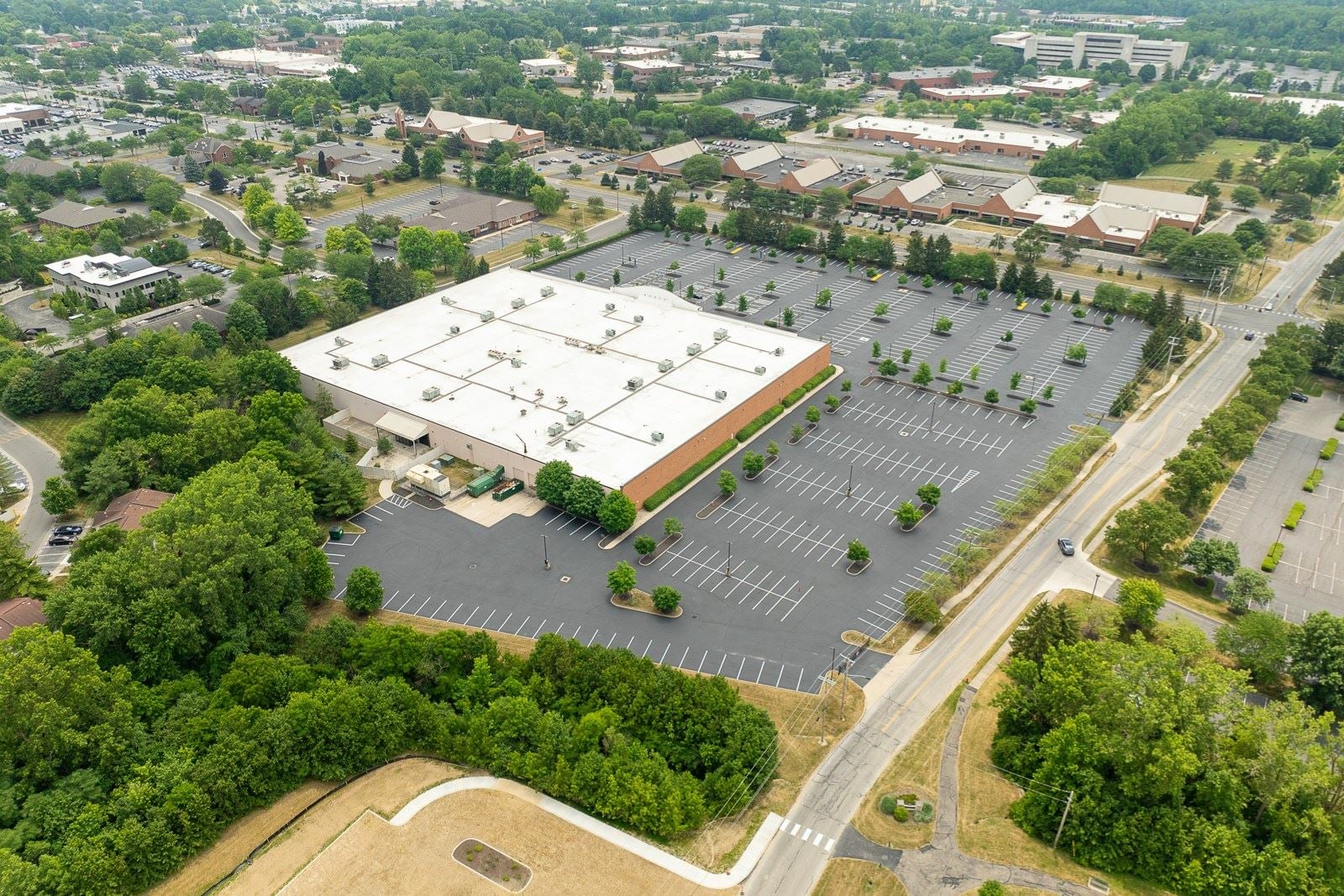 220 w Schrock Rd ---AERIALS---W-4