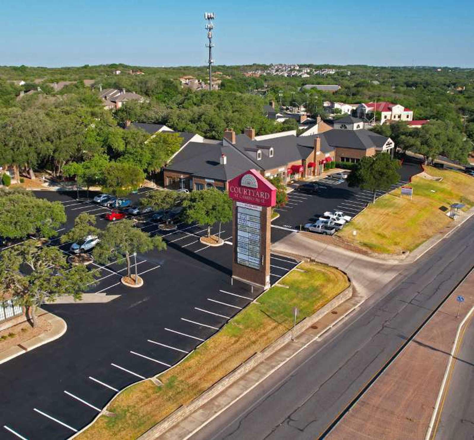 Courtyard at Camino Real 14855 Blanco Road - Image 9