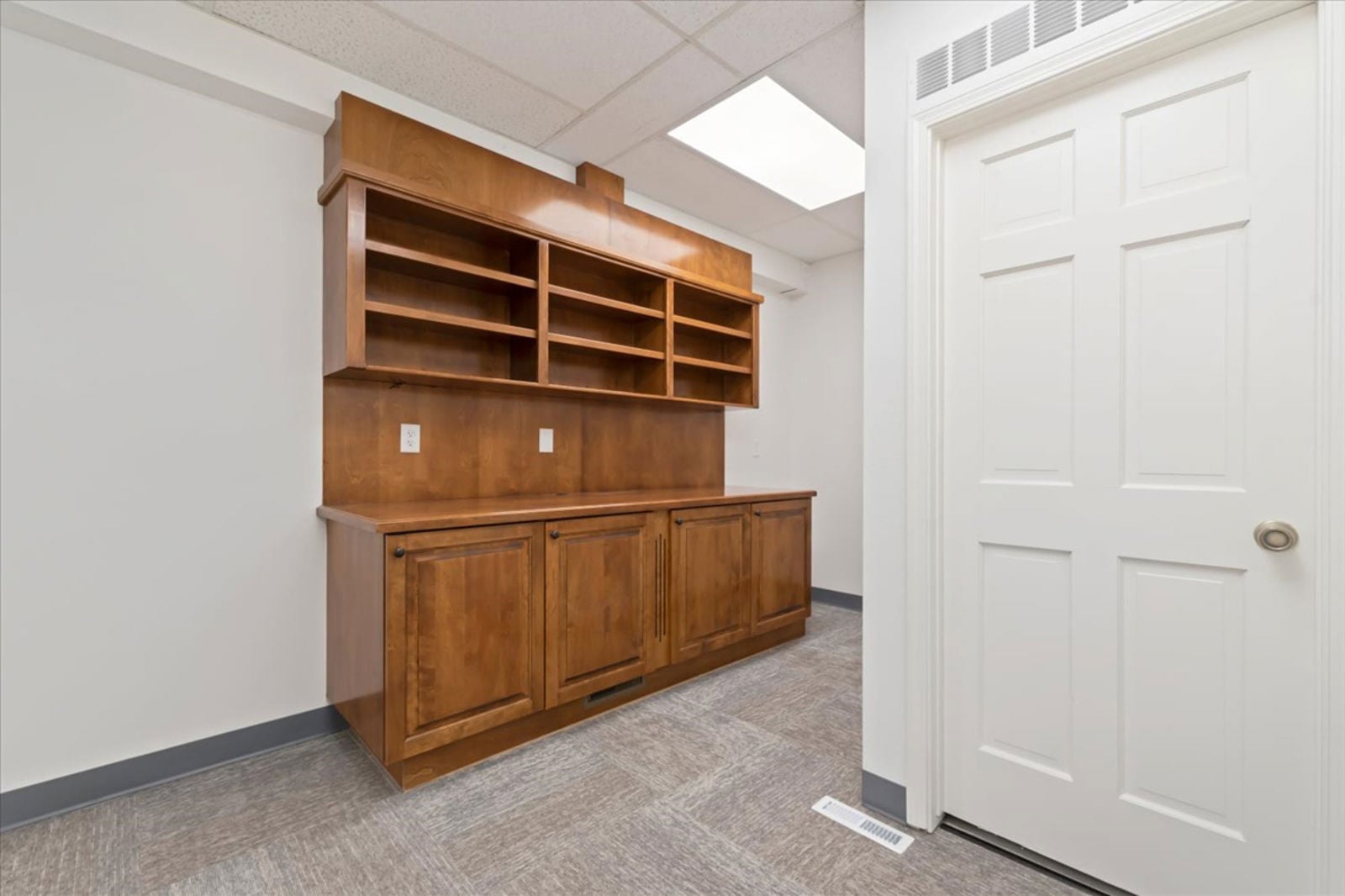 08-410 S Orchard St_008