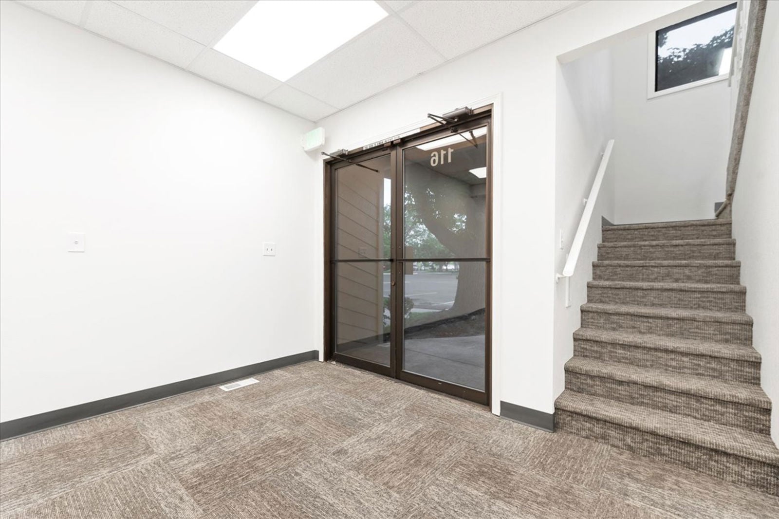 01-410 S Orchard St_001