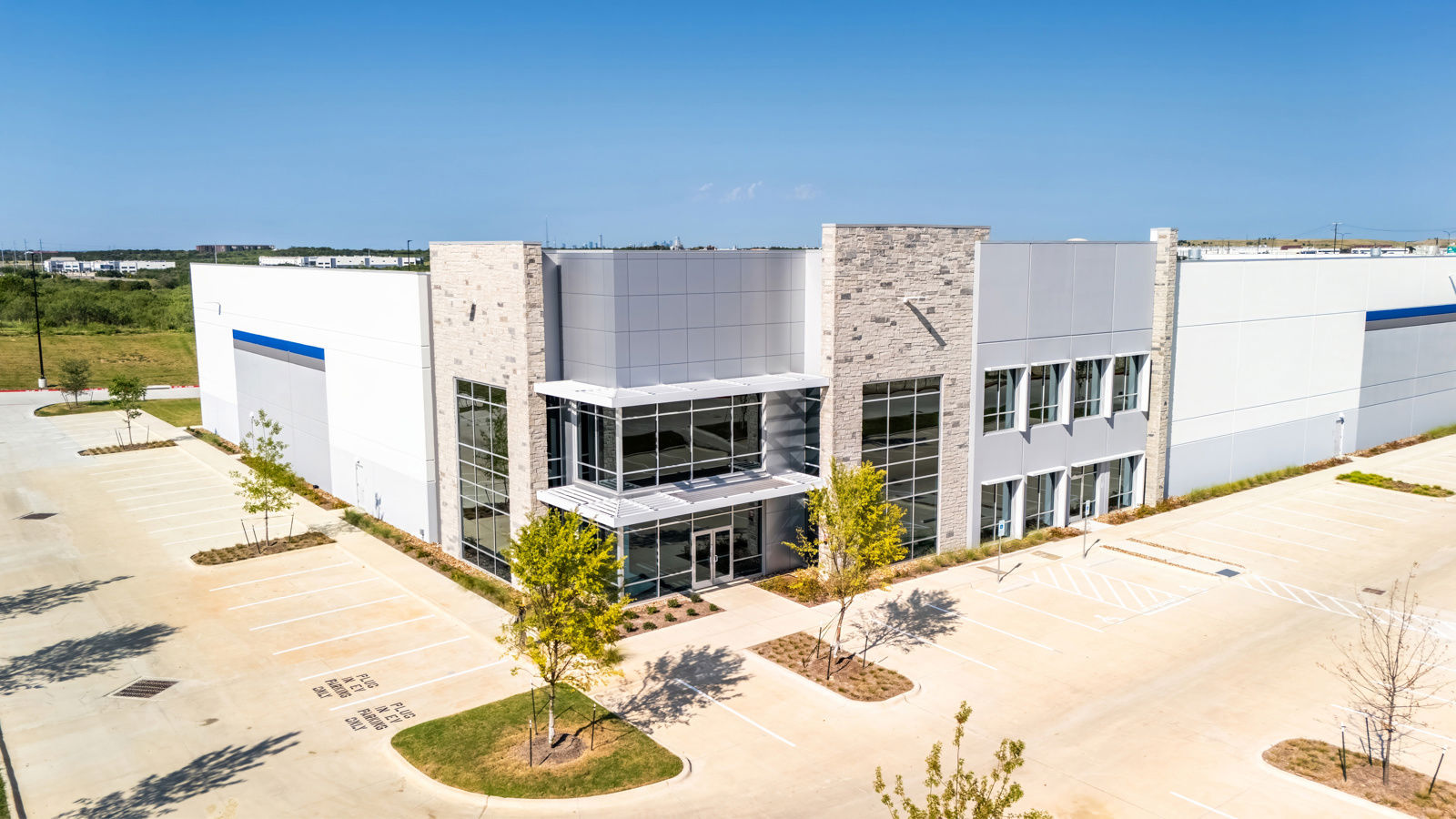 Park 290 - Aerials - Building 1 - 05