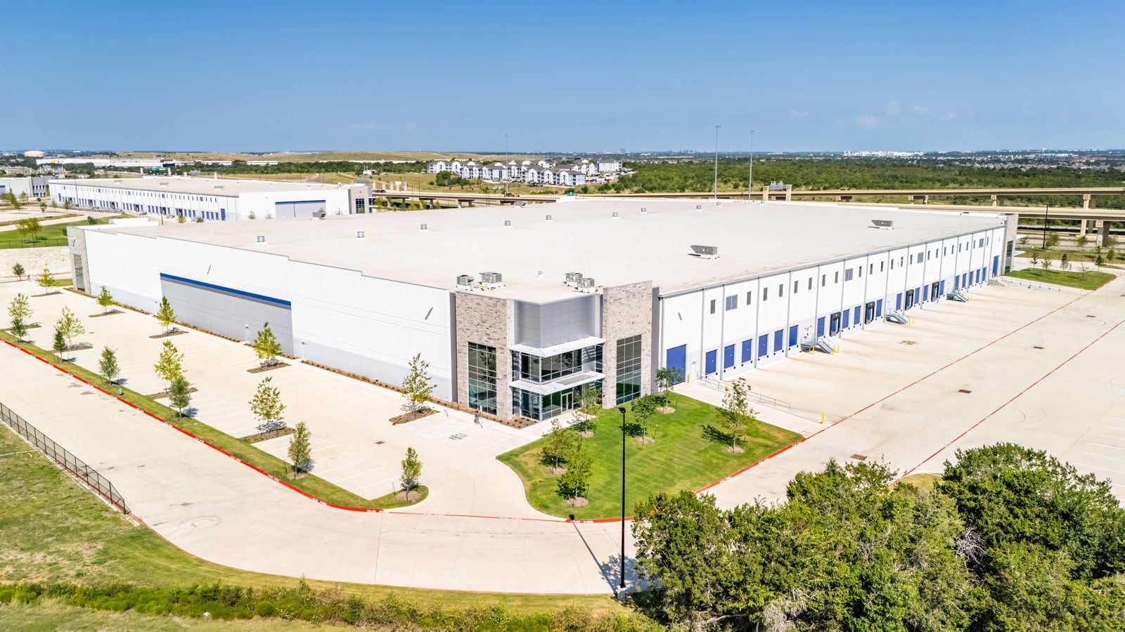 Park 290 - Aerials - Building 4 - 06