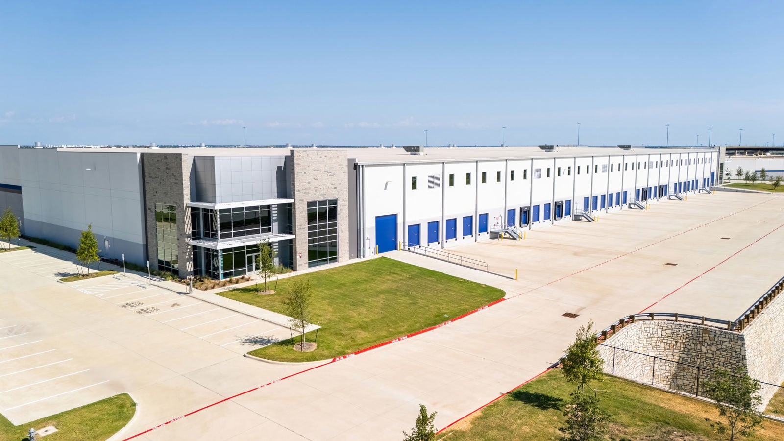 Park 290 - Aerials - Building 2 - 08