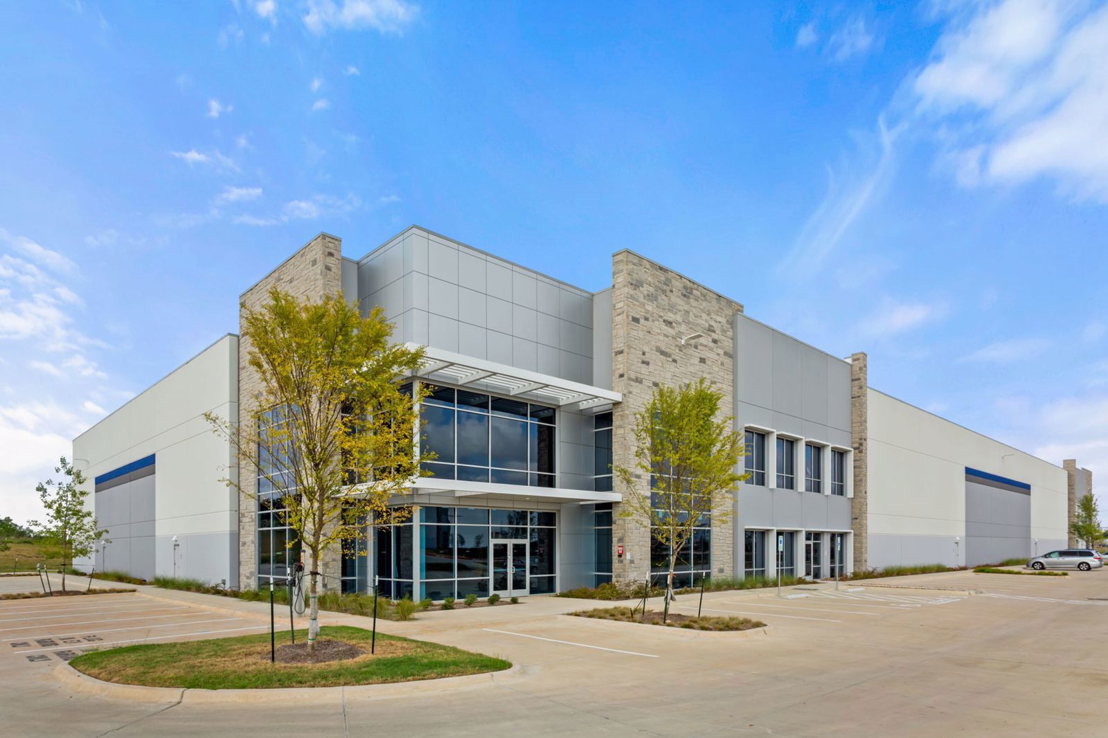 Park 290 - Building 1