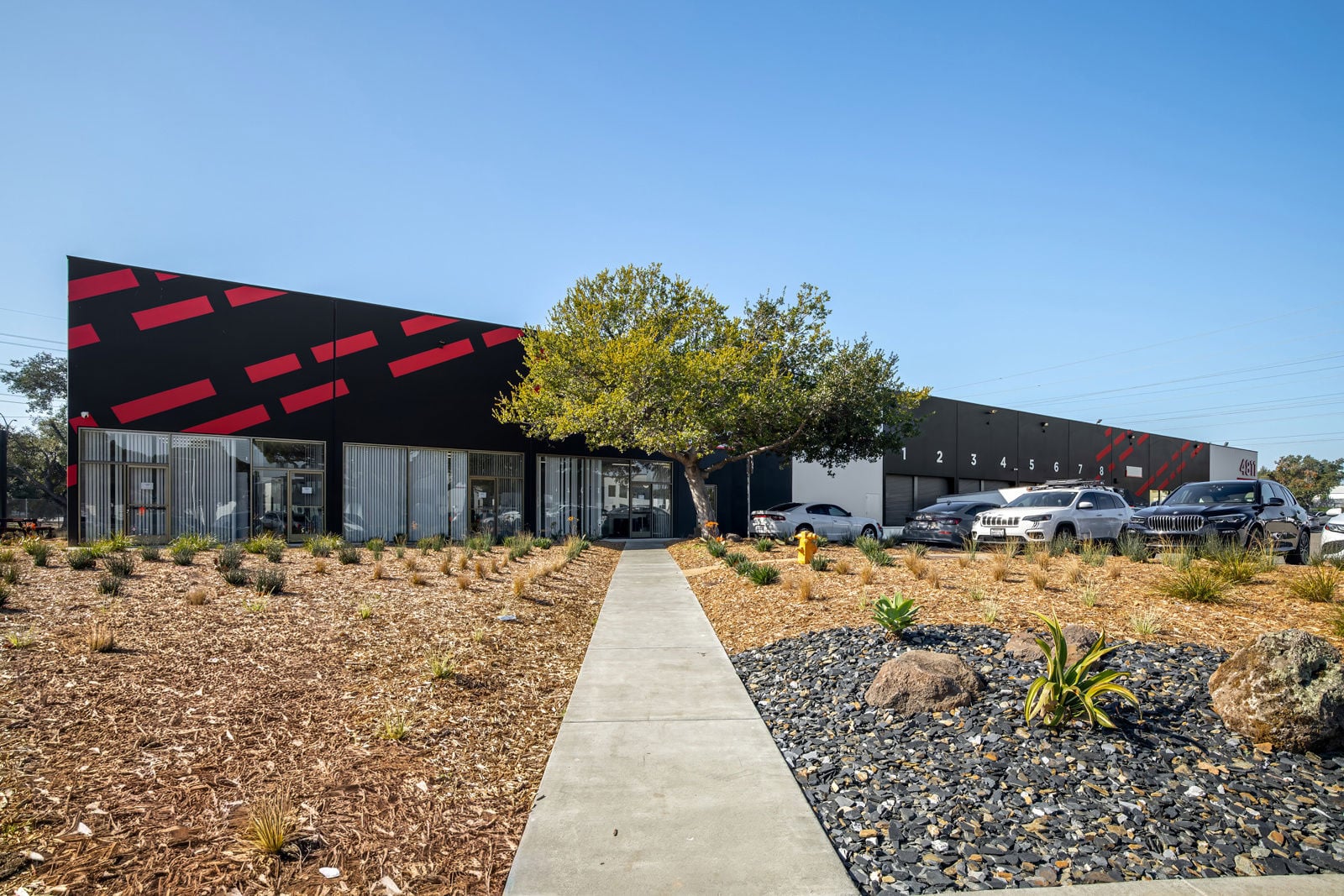 310_Hannover Industrial Park_after_ext_bldg_4817-4811