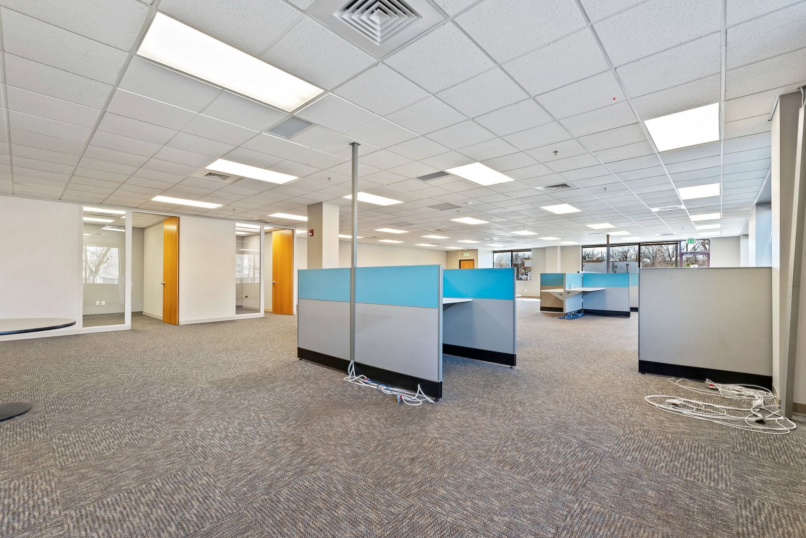 2323 Vista Ste 100 Oak Park Plaza (10)