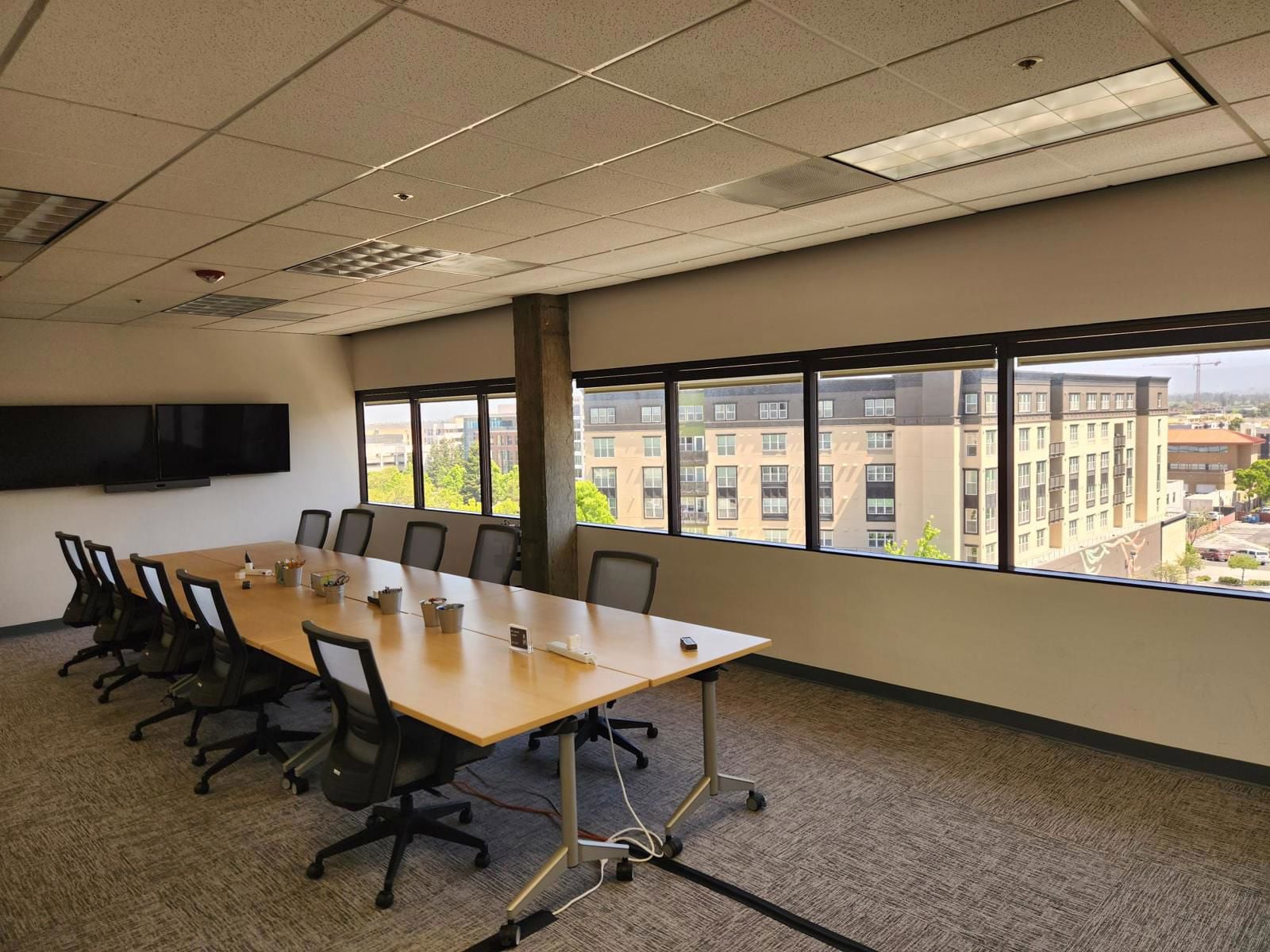 900 Veterans Boulevard - Image 3