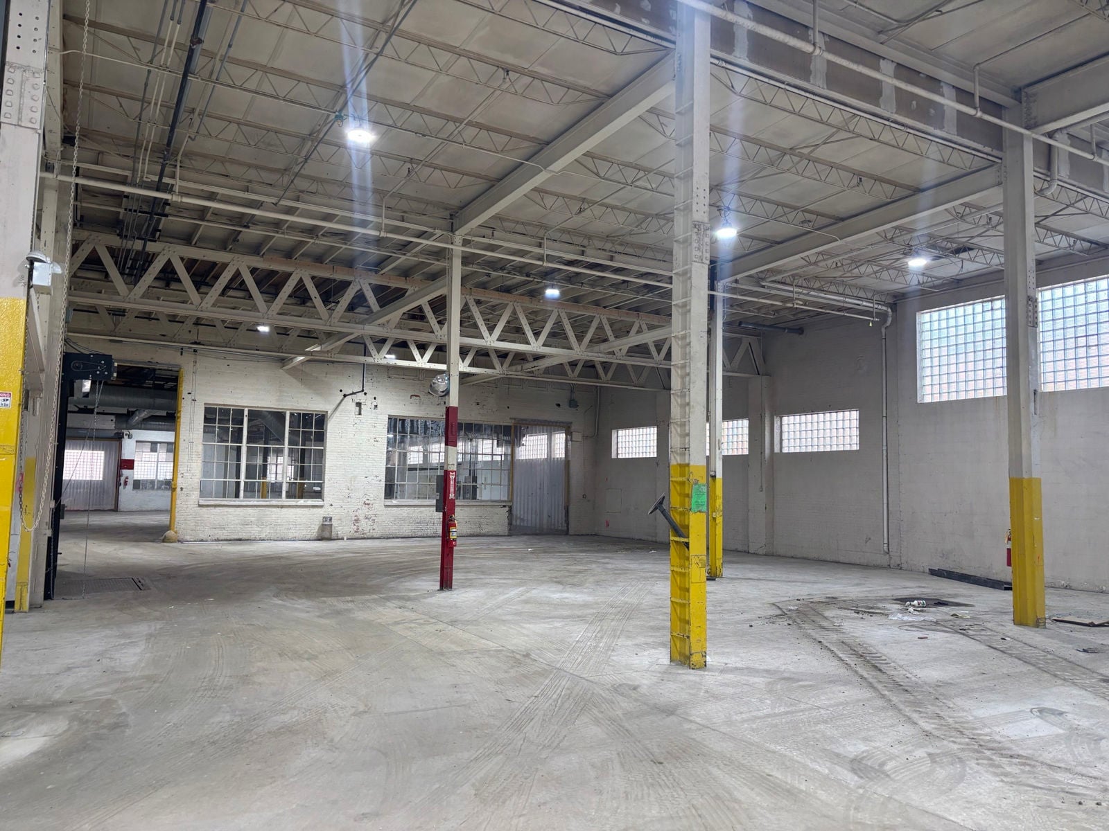 1400 West Wabansia Avenue - Image 3