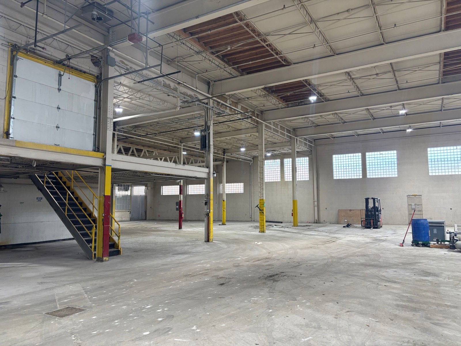 1400 West Wabansia Avenue - Image 2