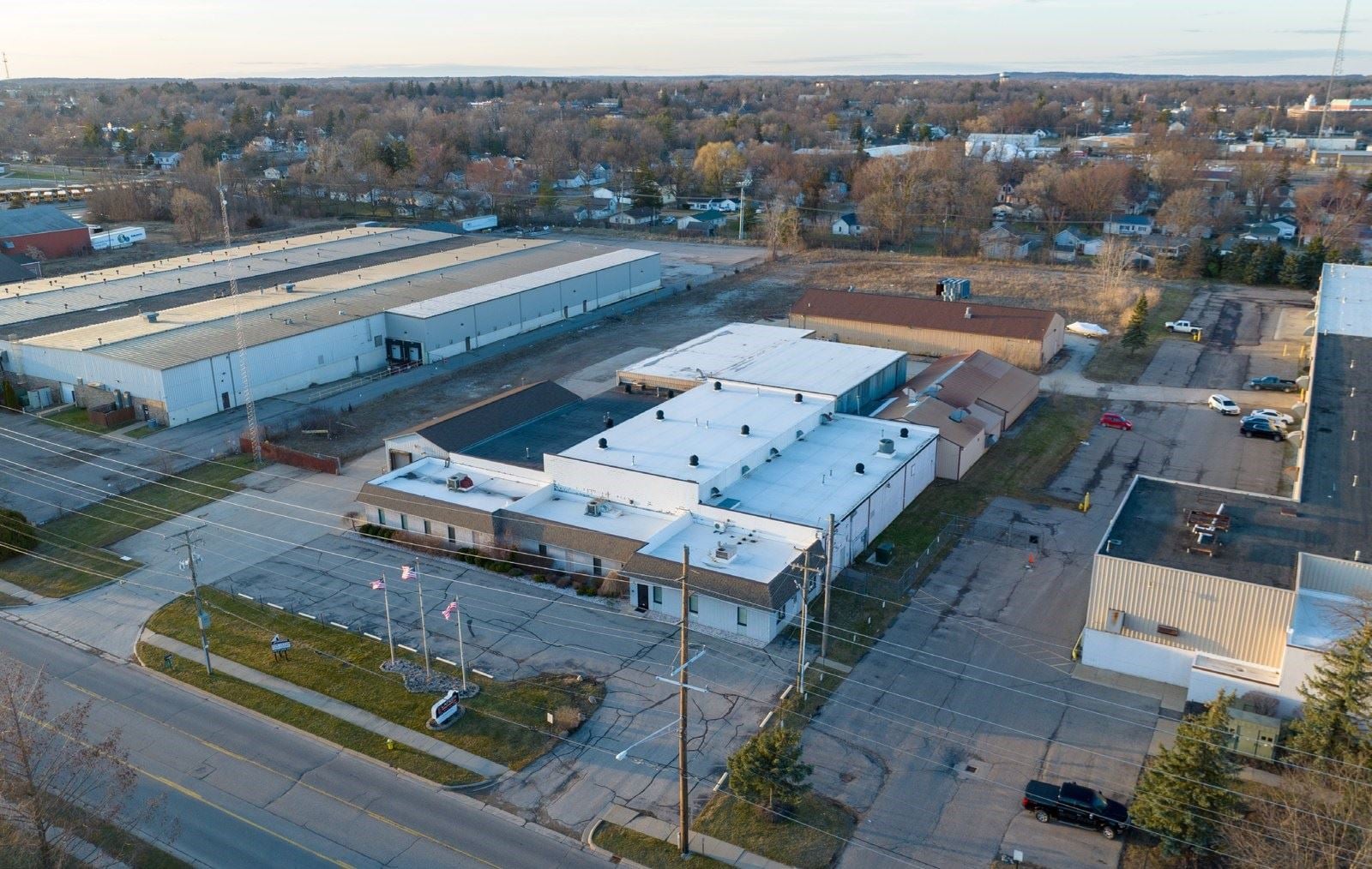 Lapeer_-_400_McCormick_-_June_2024