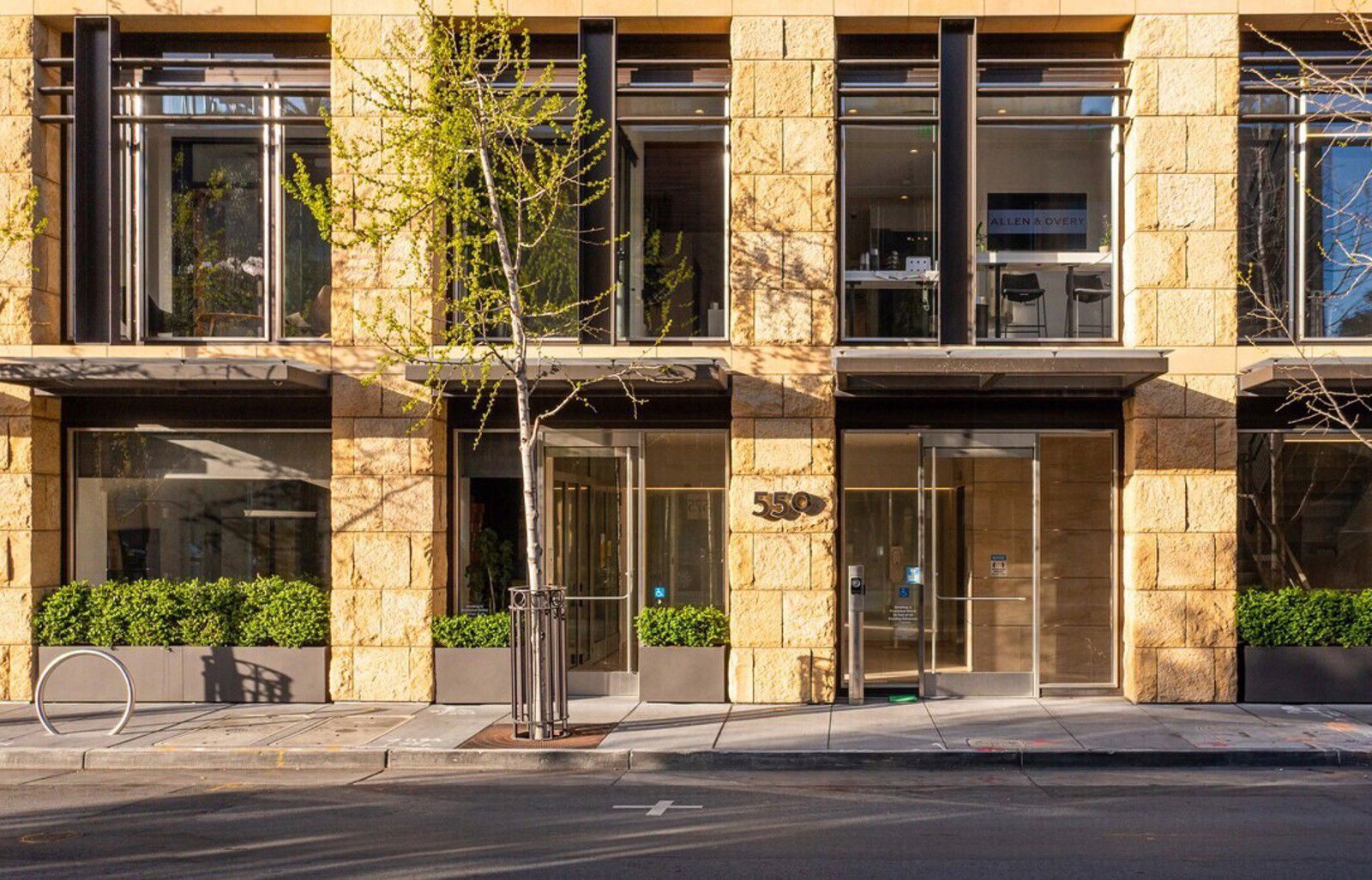 550 High St - Front Door