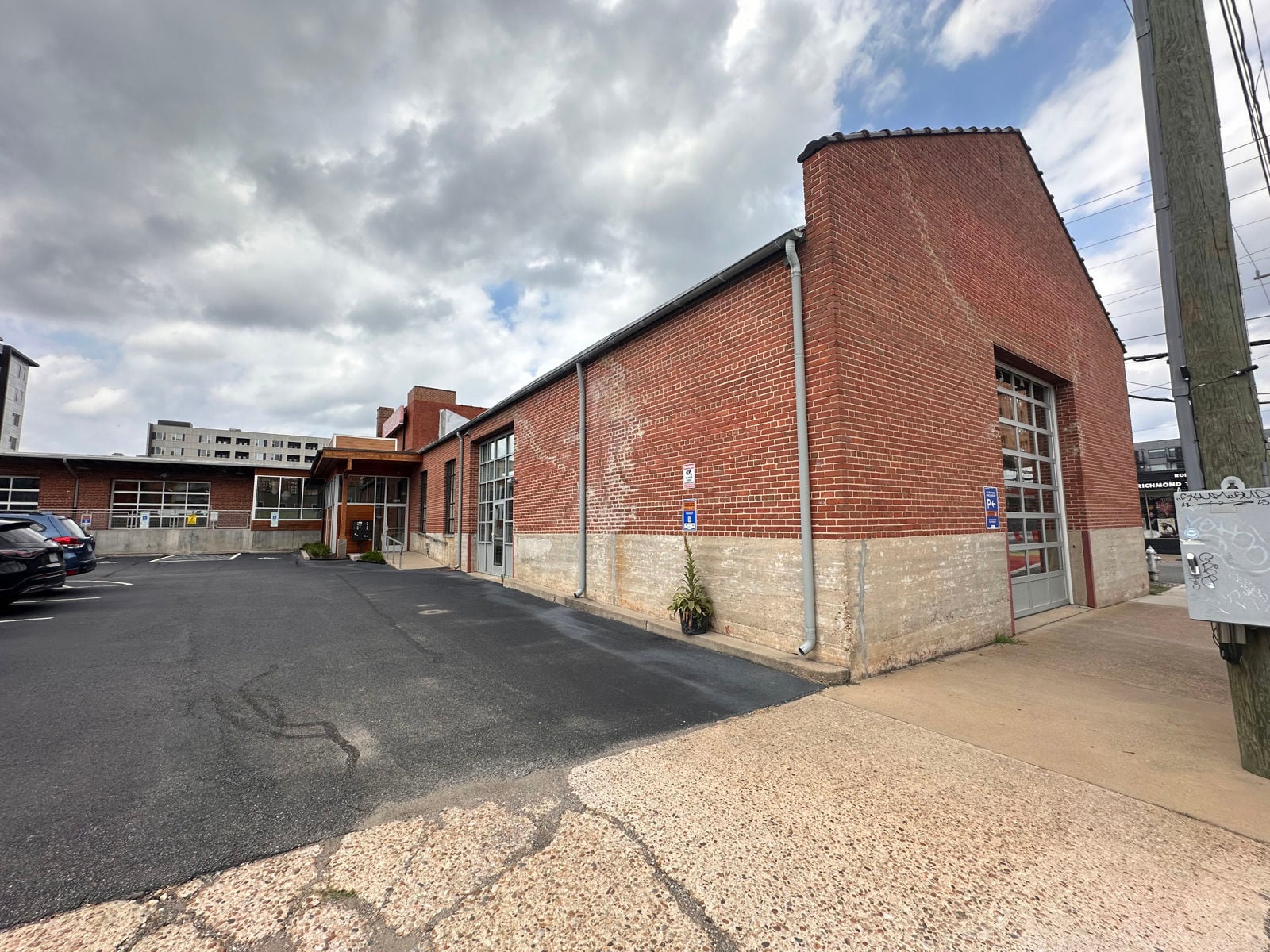 3005 West Marshall Street - Image 8