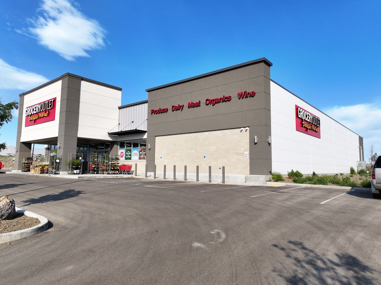 Front-Right Ground (1).JPG