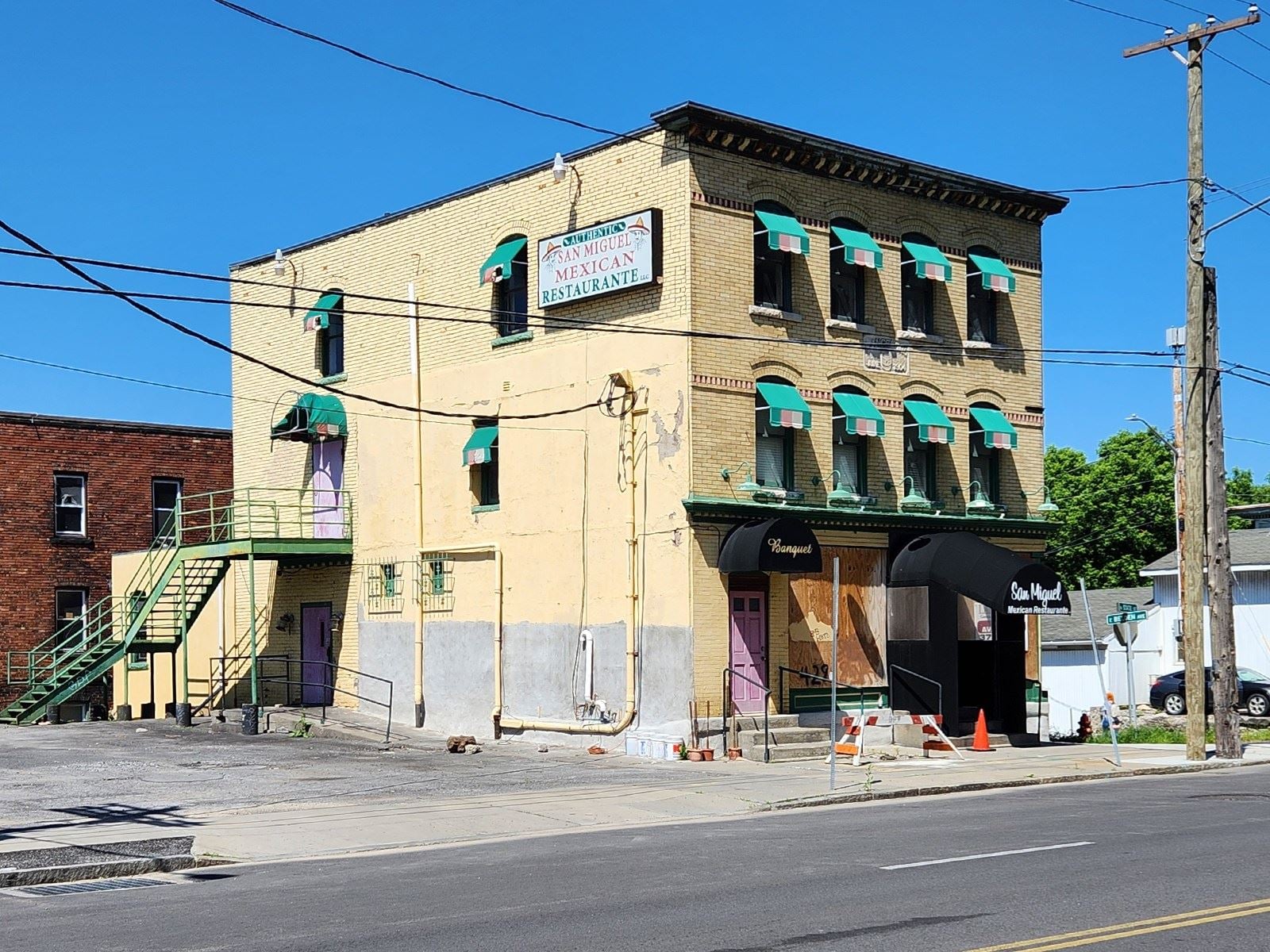 429 N State_20240524_110648_1600px