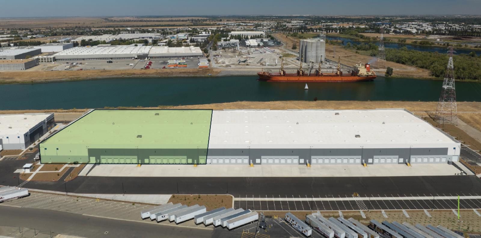 2925 Ramco Main photo with all docks.PNG