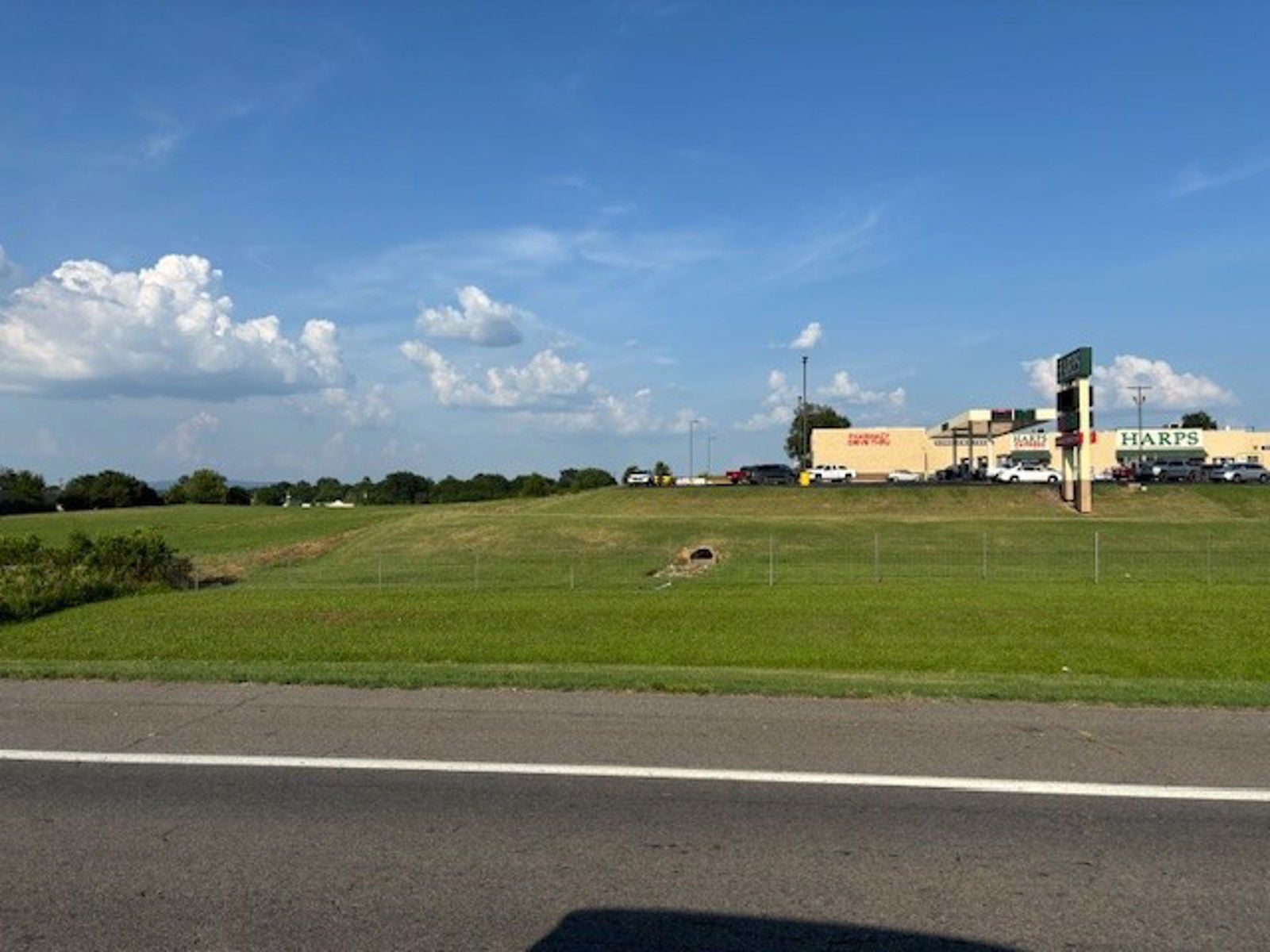 1188 W 6th St 1188 West 6th Street - Image 2