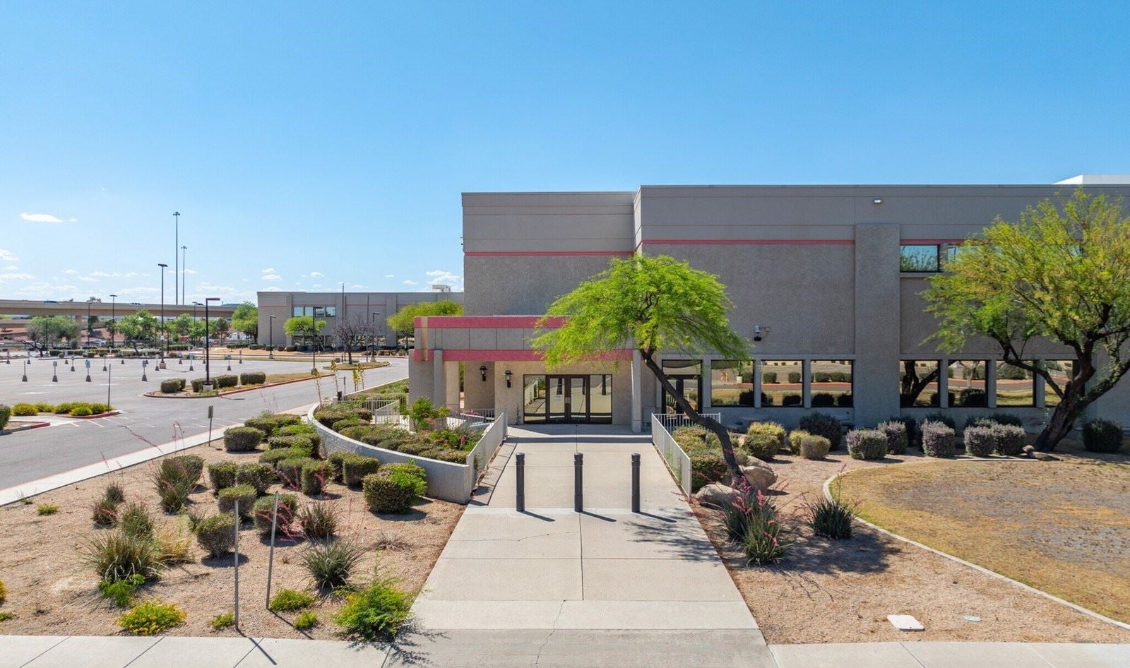 2402 West Beardsley Road