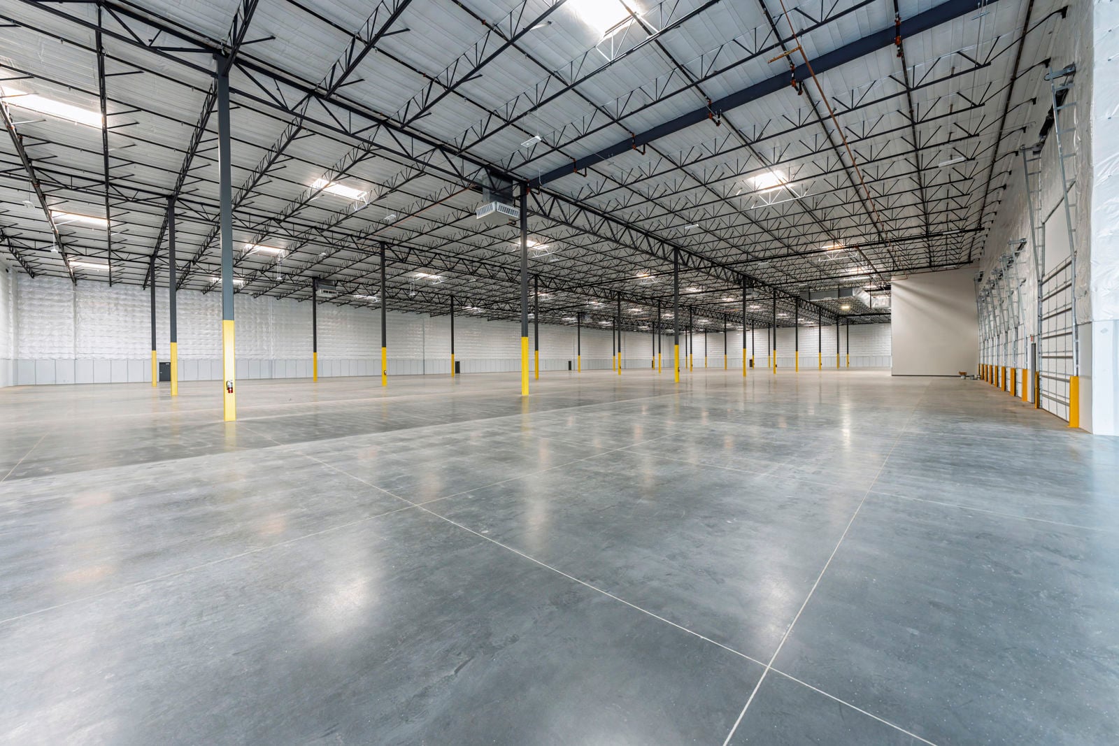 IDI Washington  3302 West Washington Street - Image 4