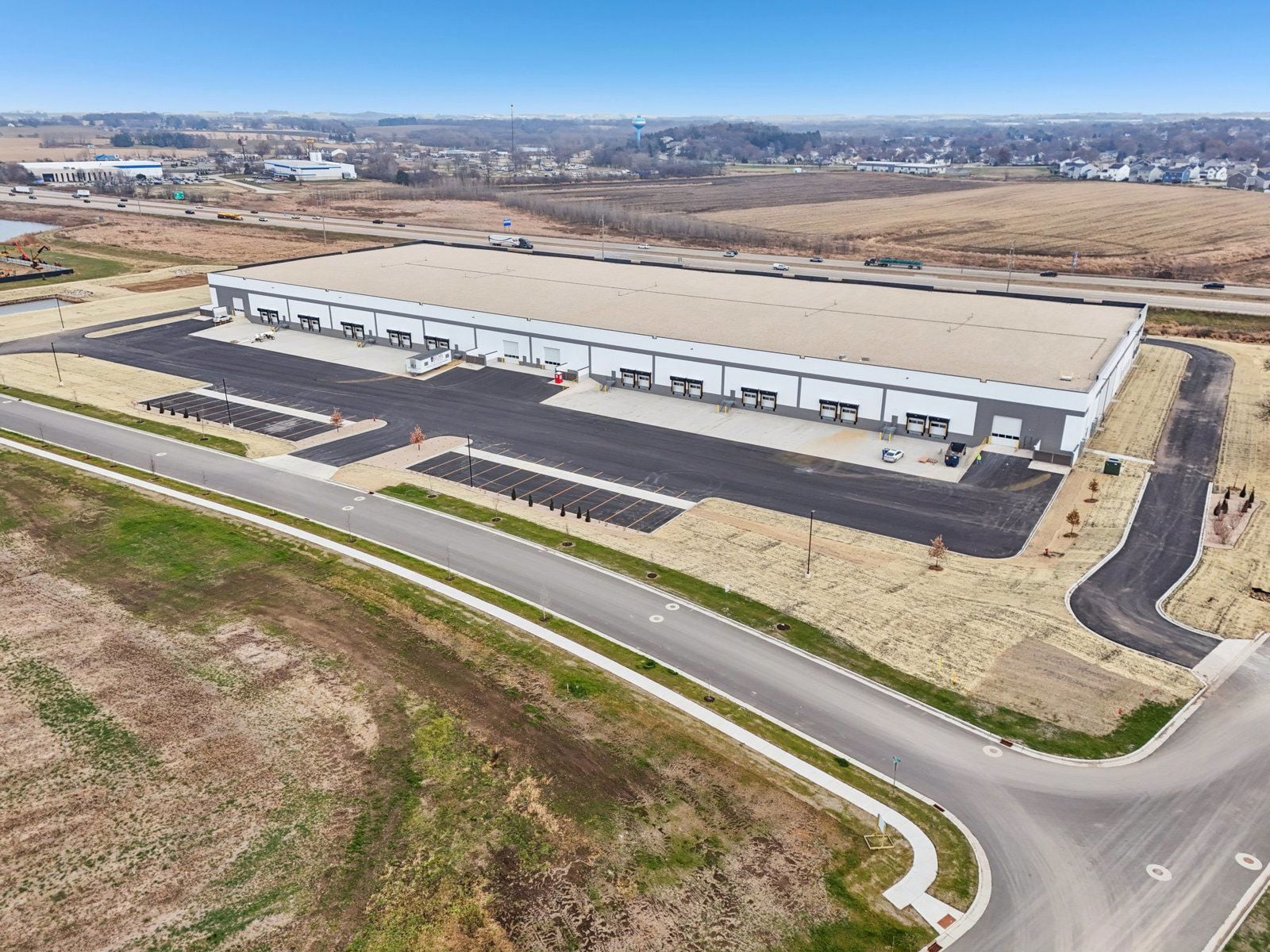 21-web-or-mls-Cake Parkway-S2511-021