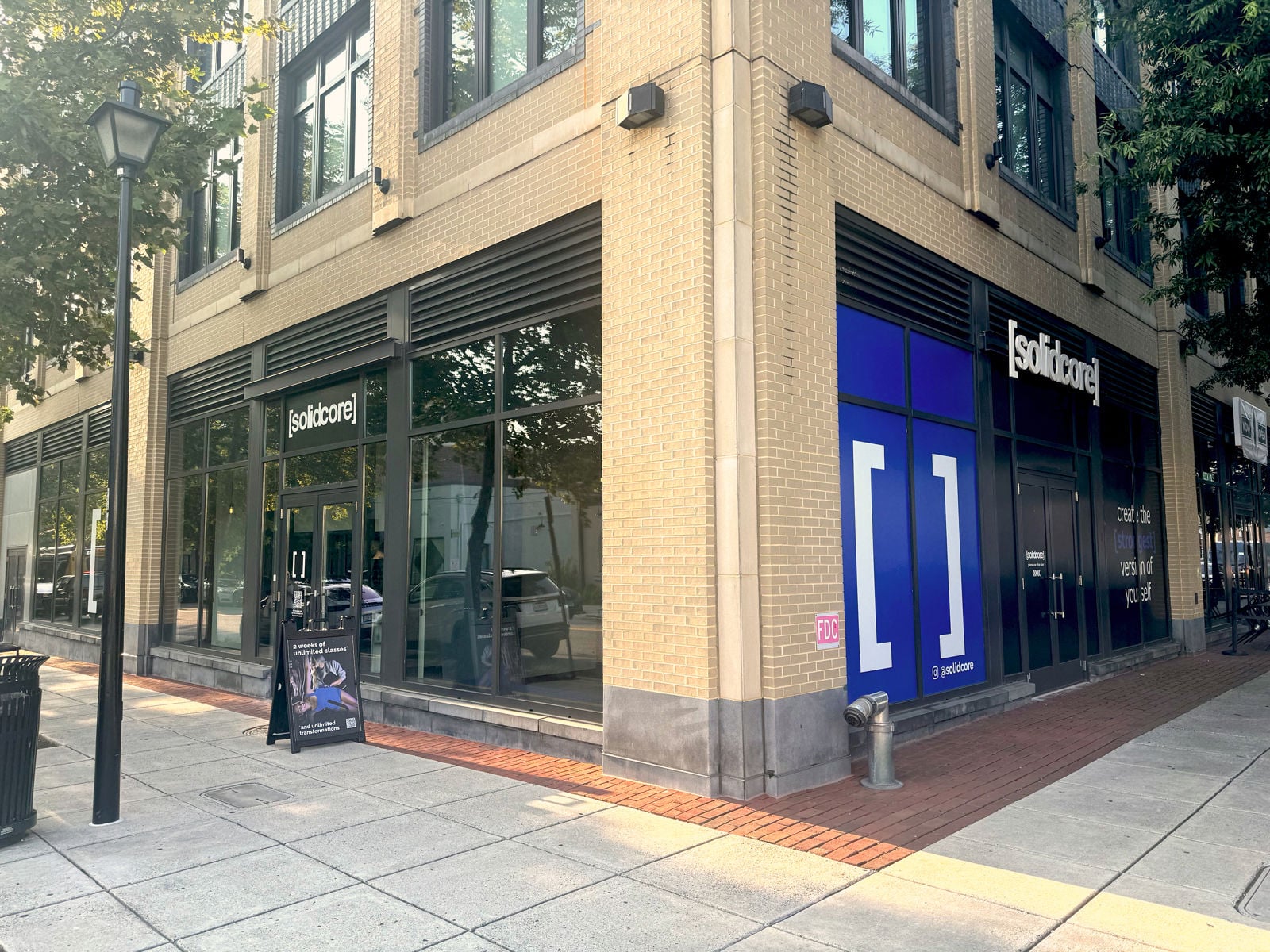 800 Henry St - Solidcore Corner