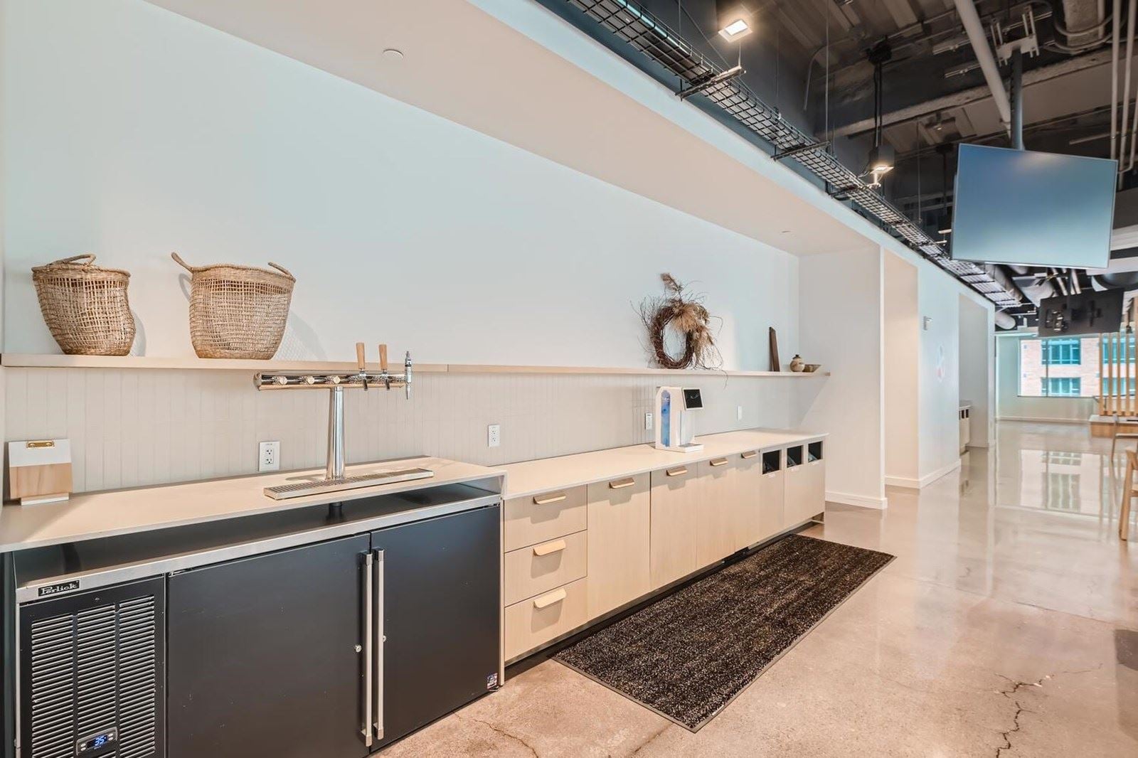 1681 Chestnut Street Denver CO-large-012-013-7th Floor Kitchen Facilities-1500x1000-72dpi