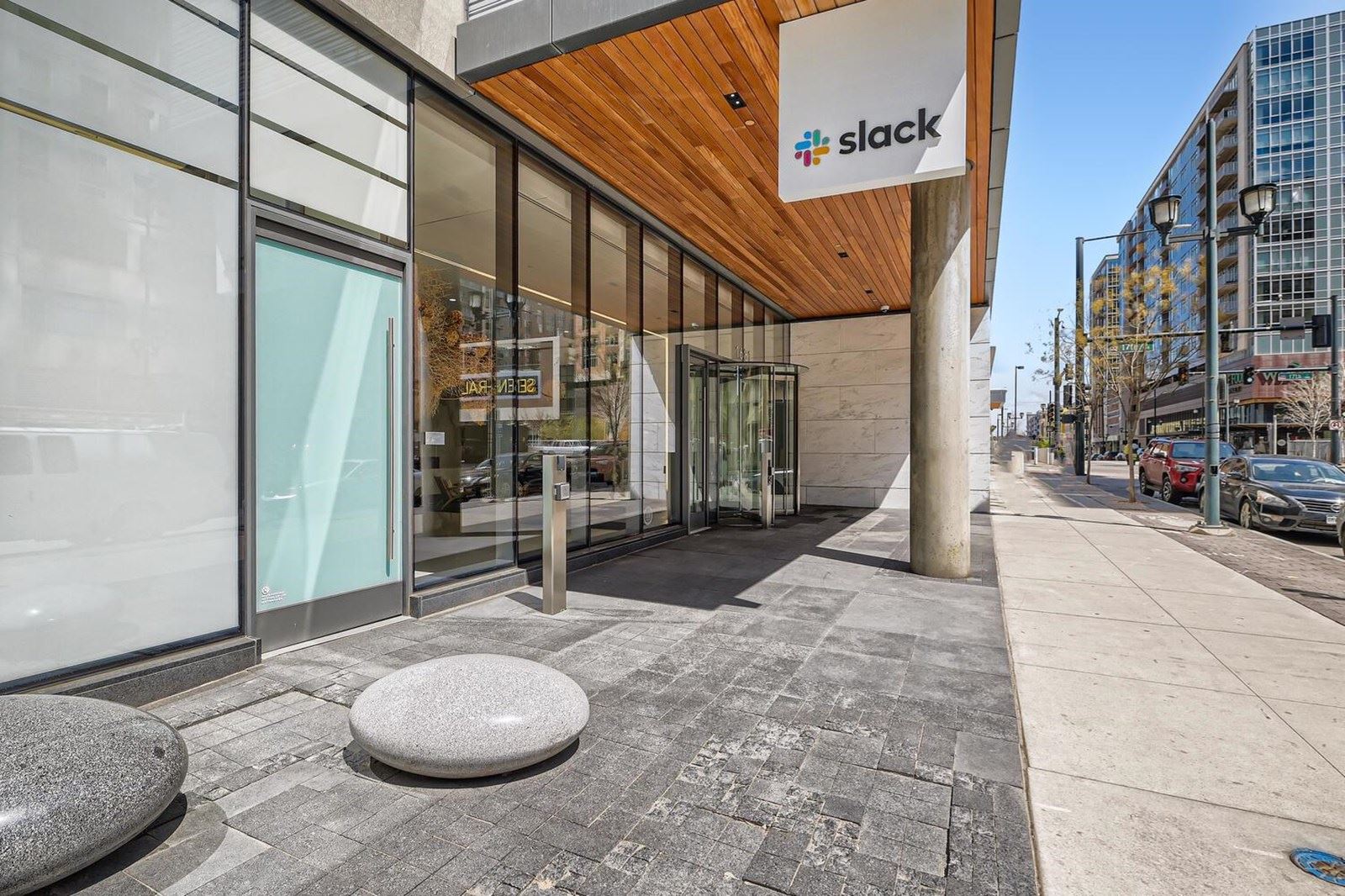 1681 Chestnut Street Denver CO-large-002-033-Exterior Front-1500x1000-72dpi