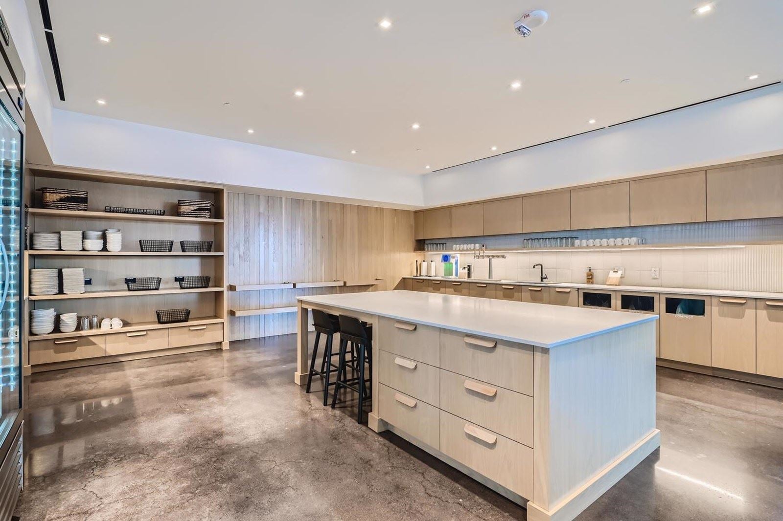 1681 Chestnut Street Denver CO-large-015-012-7th Floor Kitchen Facilities-1500x1000-72dpi