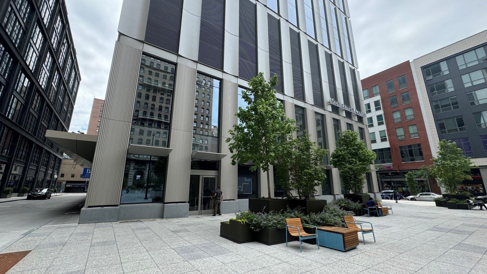 IMG_1142 (facing Chestnut)