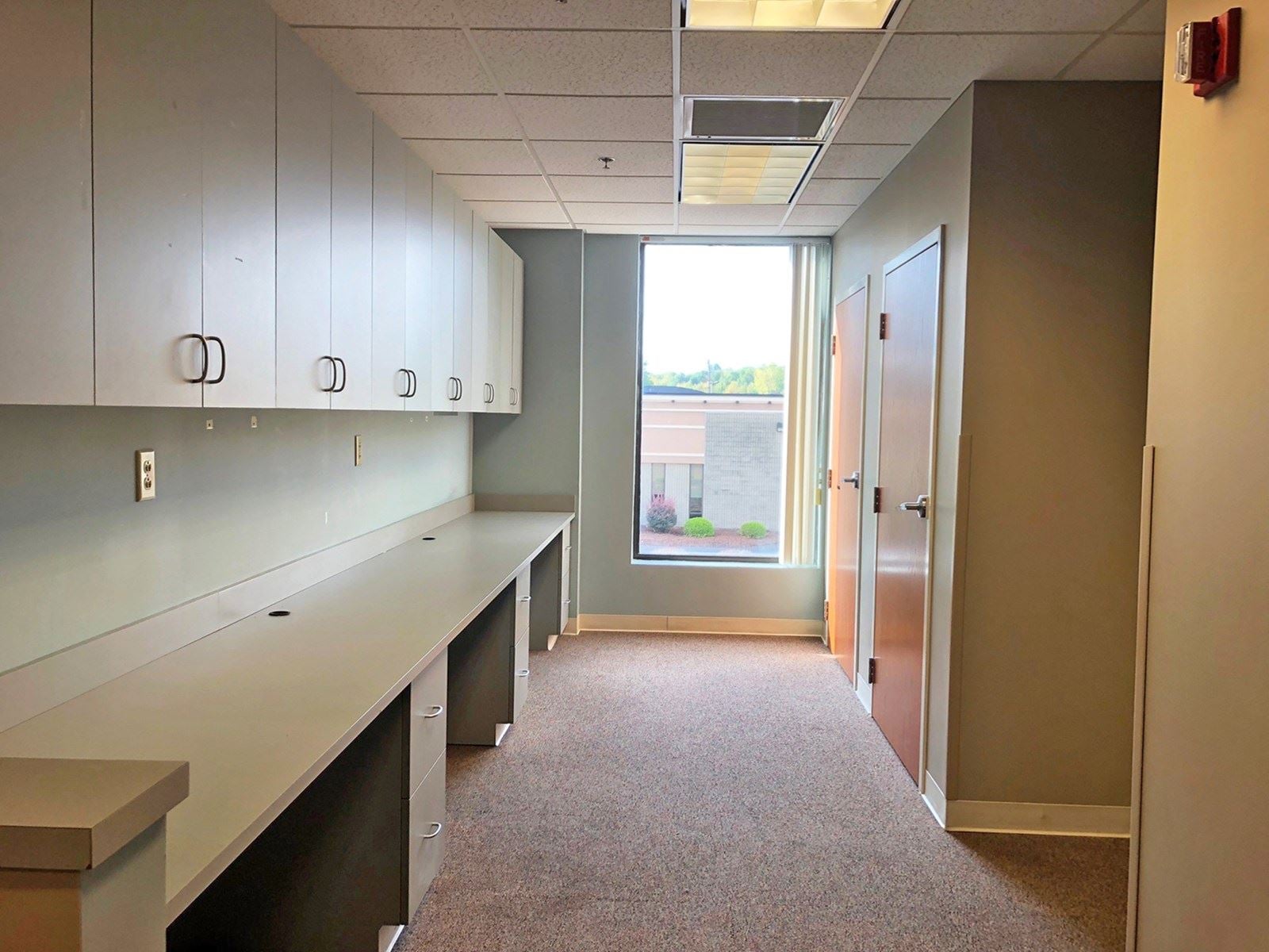 9CranbrookDr_pic_inside 3