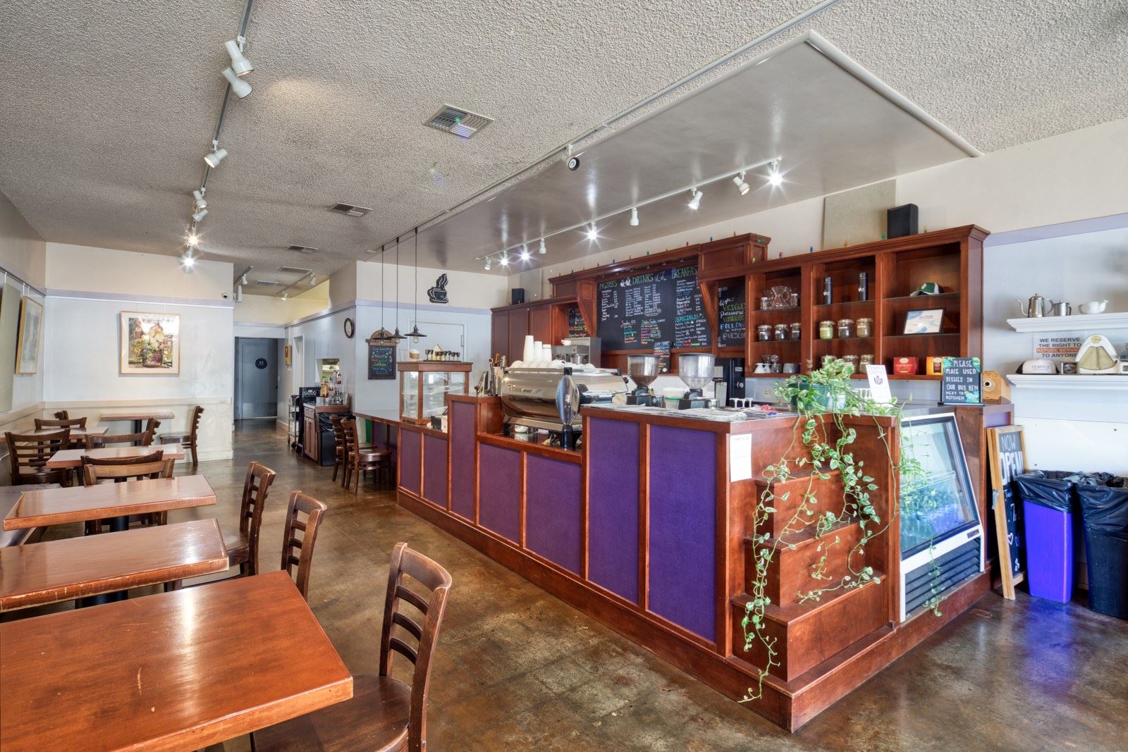 Interior_55D42102_HDR