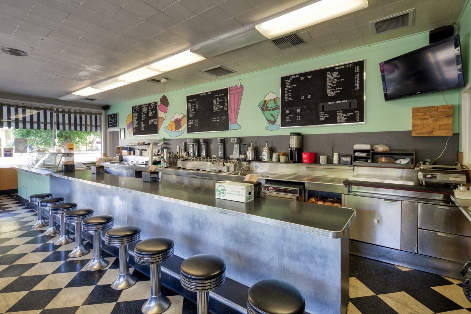 Interior_55D42055_HDR