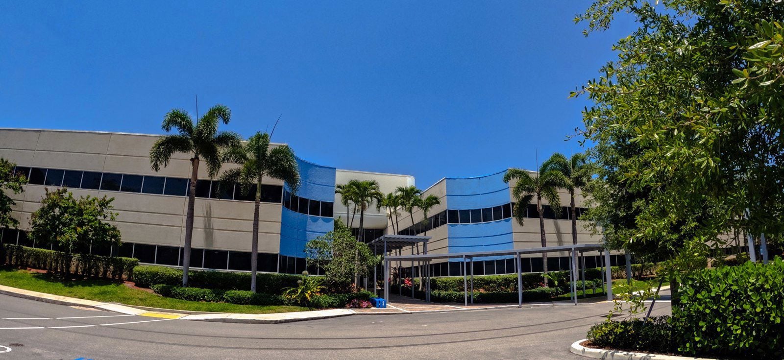 North 40 - 5201 Congress Ave Flyer (002)