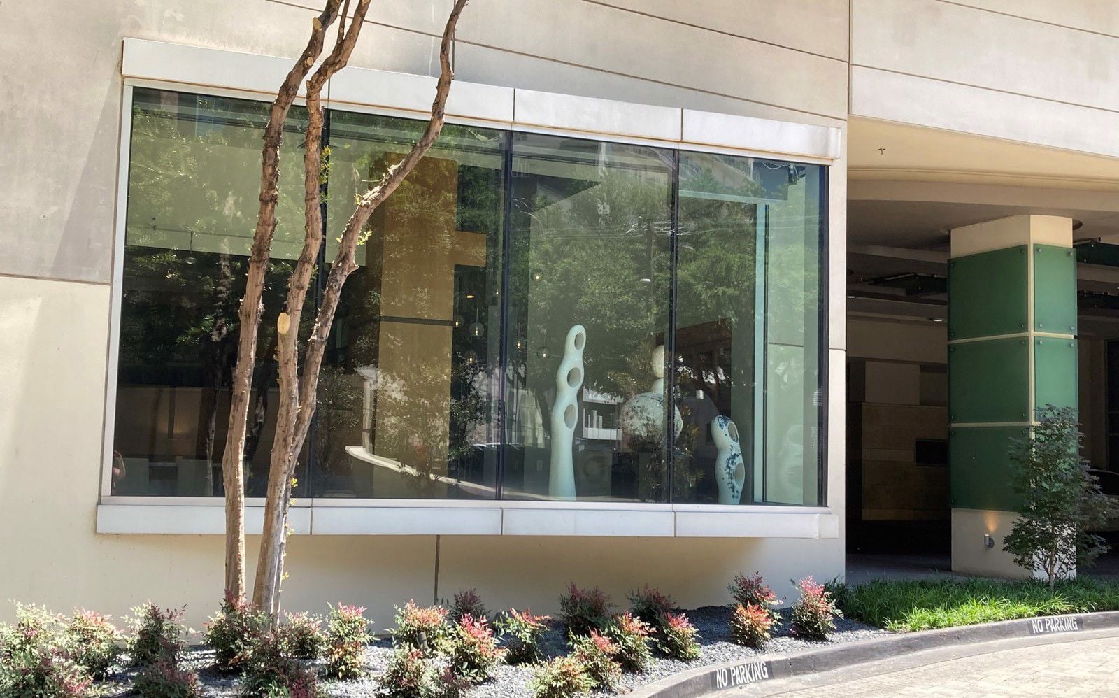 1900 McKinney Retail