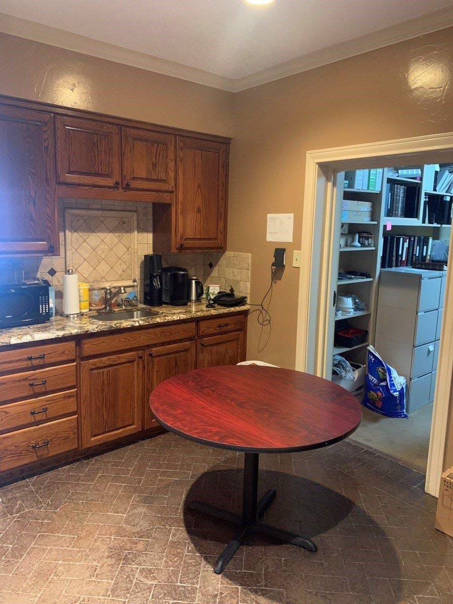 Kitchen / Break Area