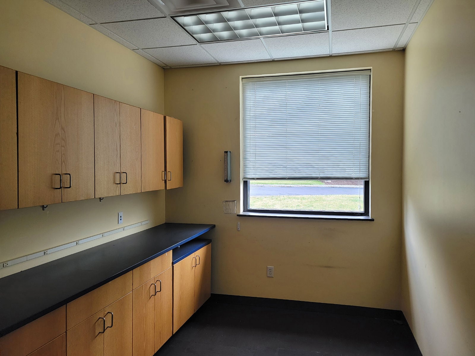 3432 N Triphammer_03_1600px