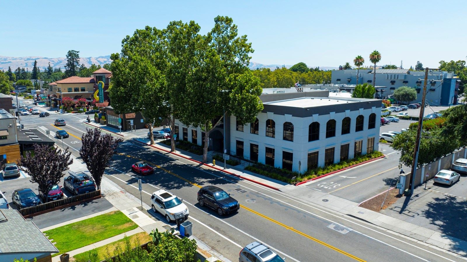 DJI_0462 _Cover page_1122 Lincoln