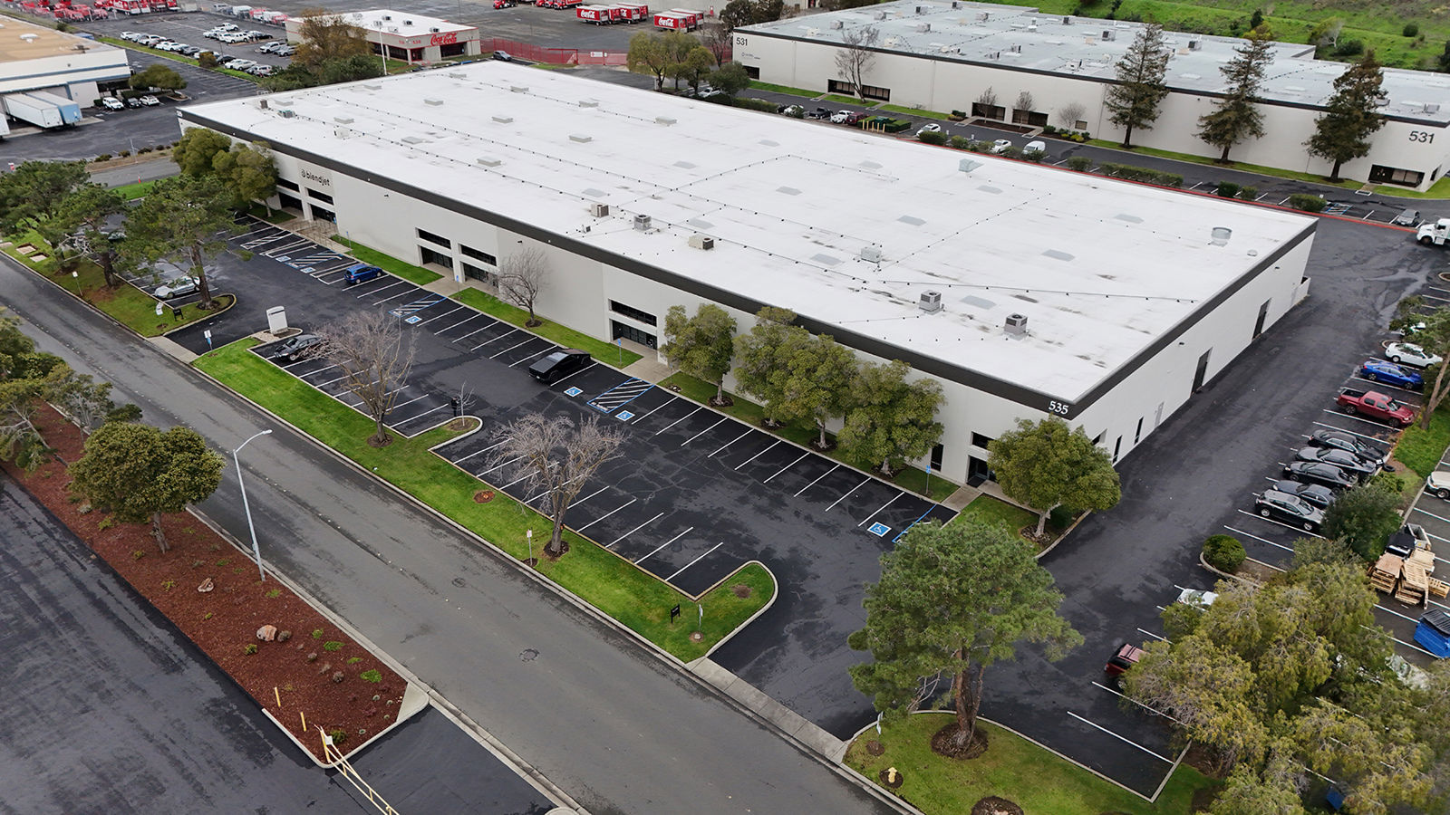 535 Getty - Front.JPG