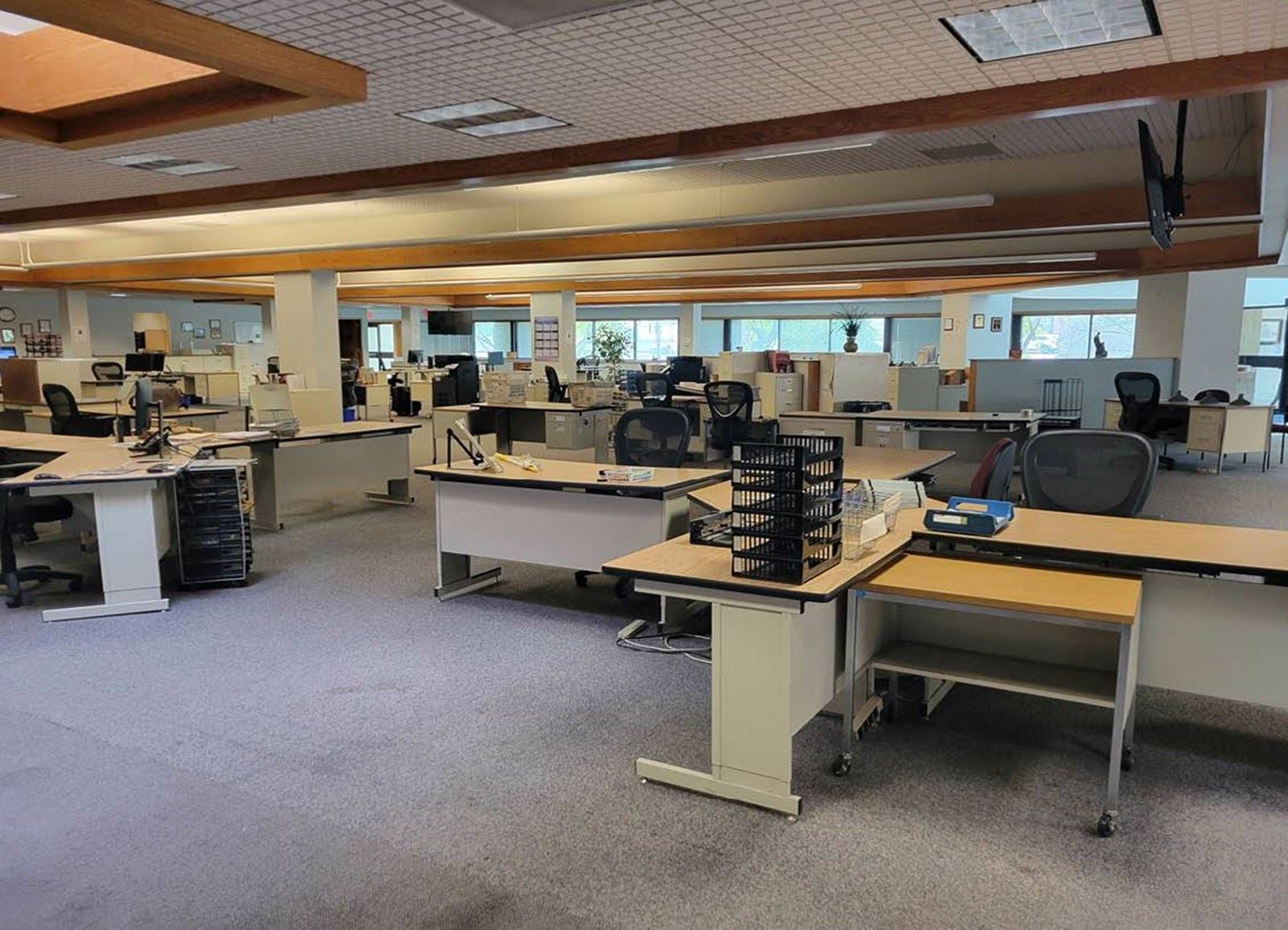 Downtown Scottsbluff Commercial Building 1405 Broadway - Image 8